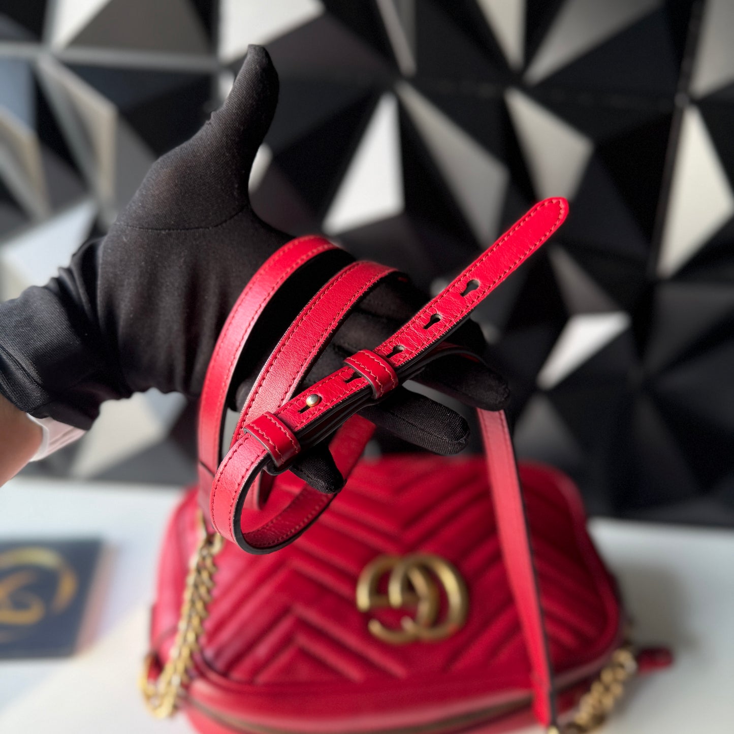 Gucci Marmont Small Matelassé shoulder / crossbody bag