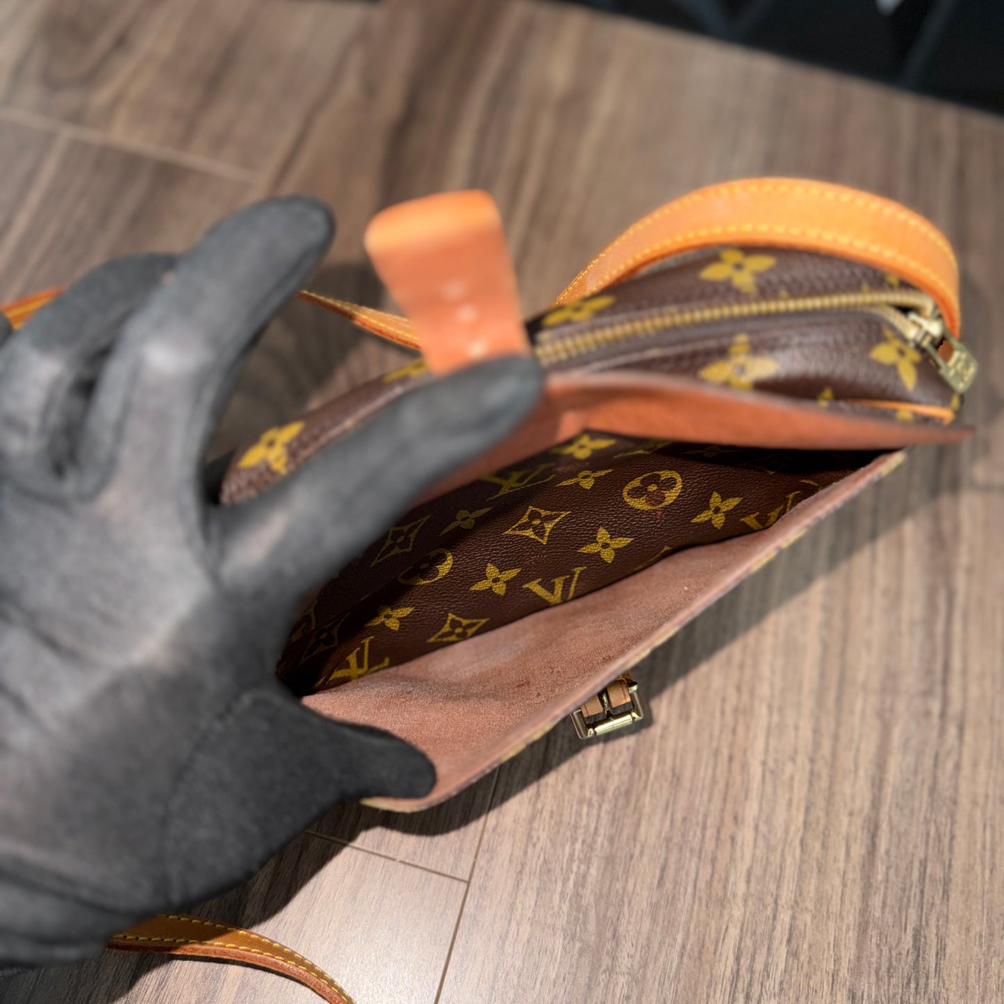 Louis Vuitton Jeune Fille PM