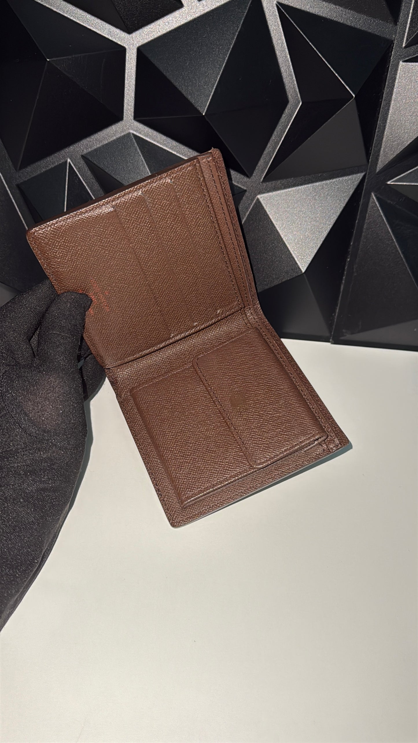 Louis Vuitton DE Bifold Wallet