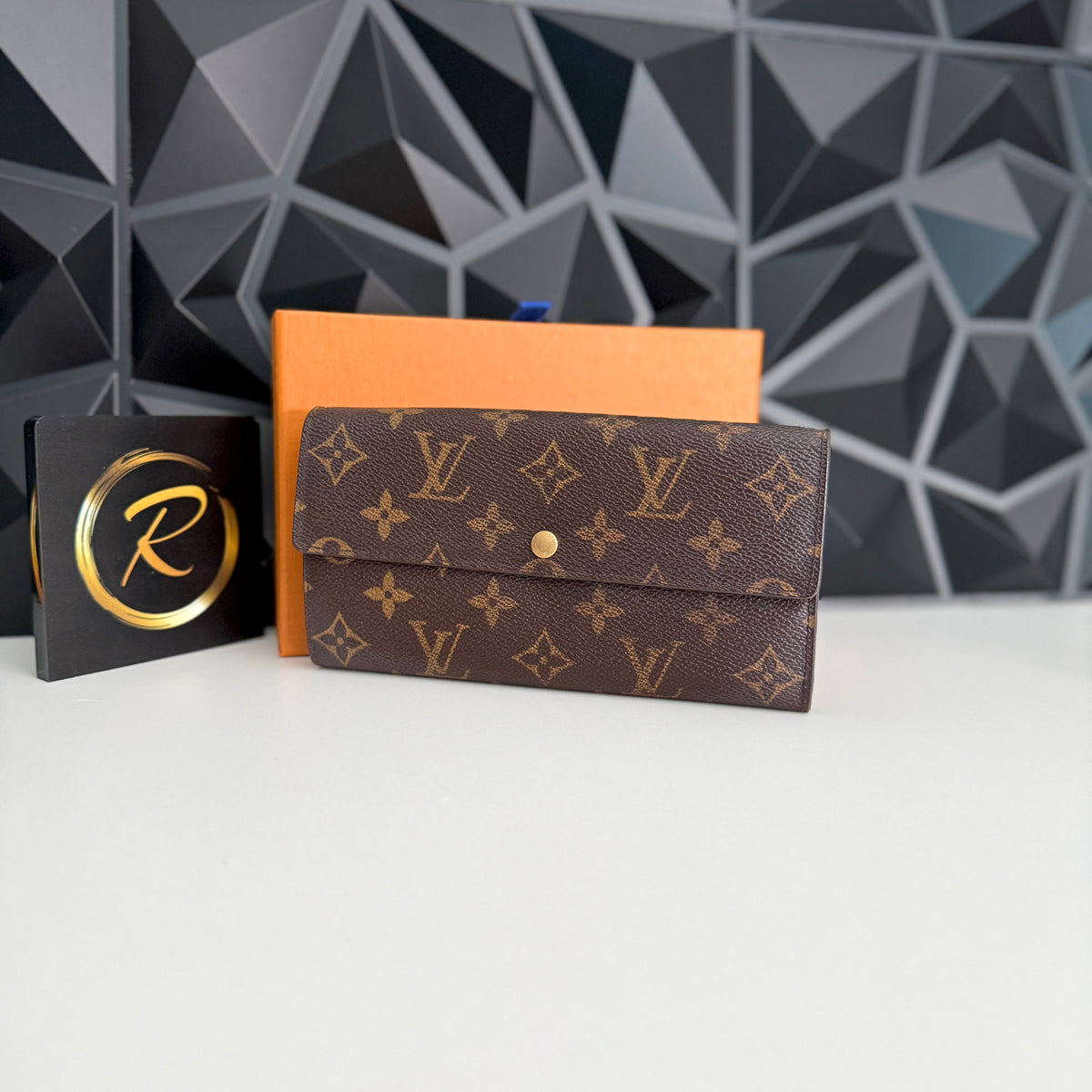 Louis Vuitton Sarah Wallet TH0045