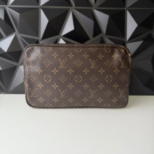 Louis Vuitton Trousse 28