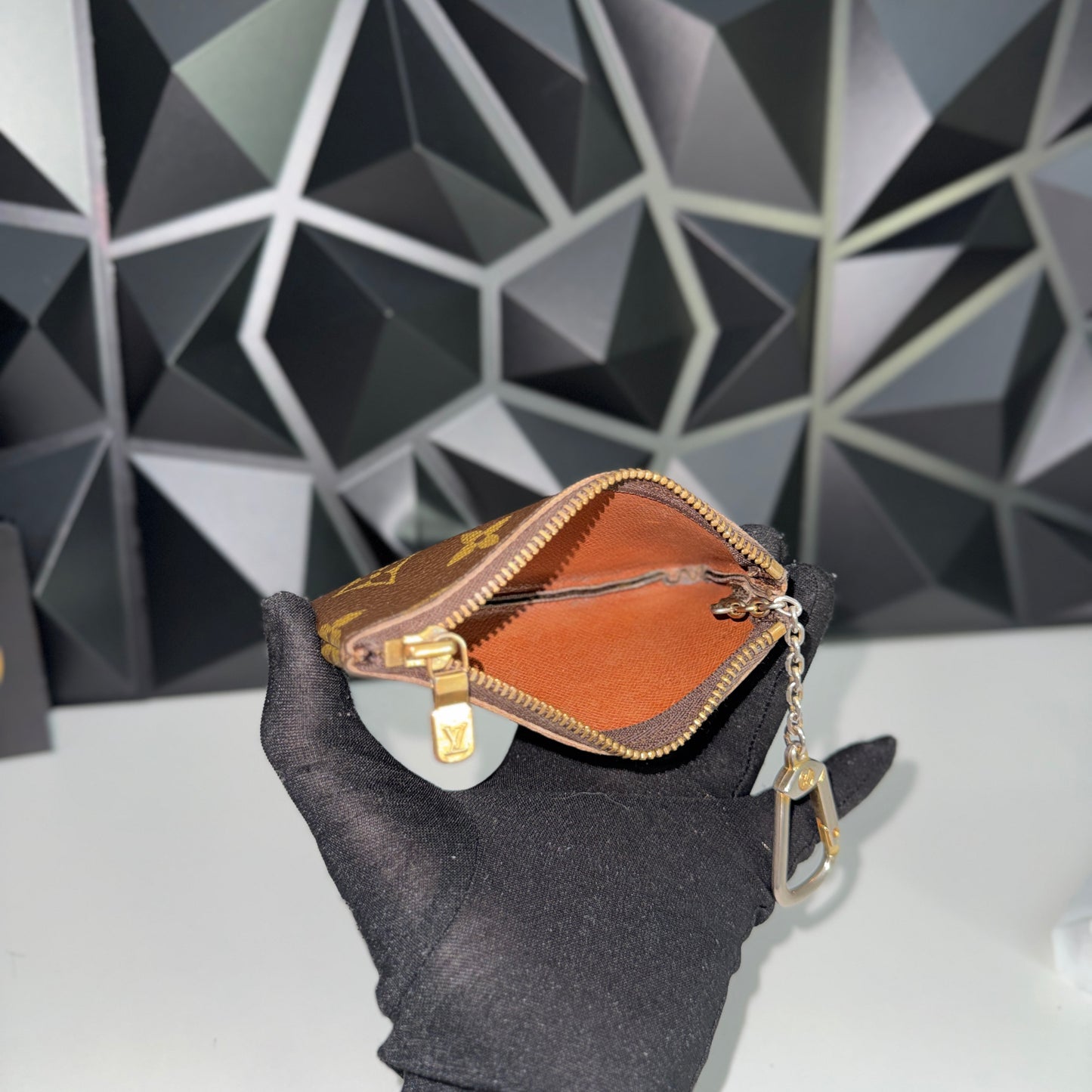 Louis Vuitton Monogram Key Cles /Pouch