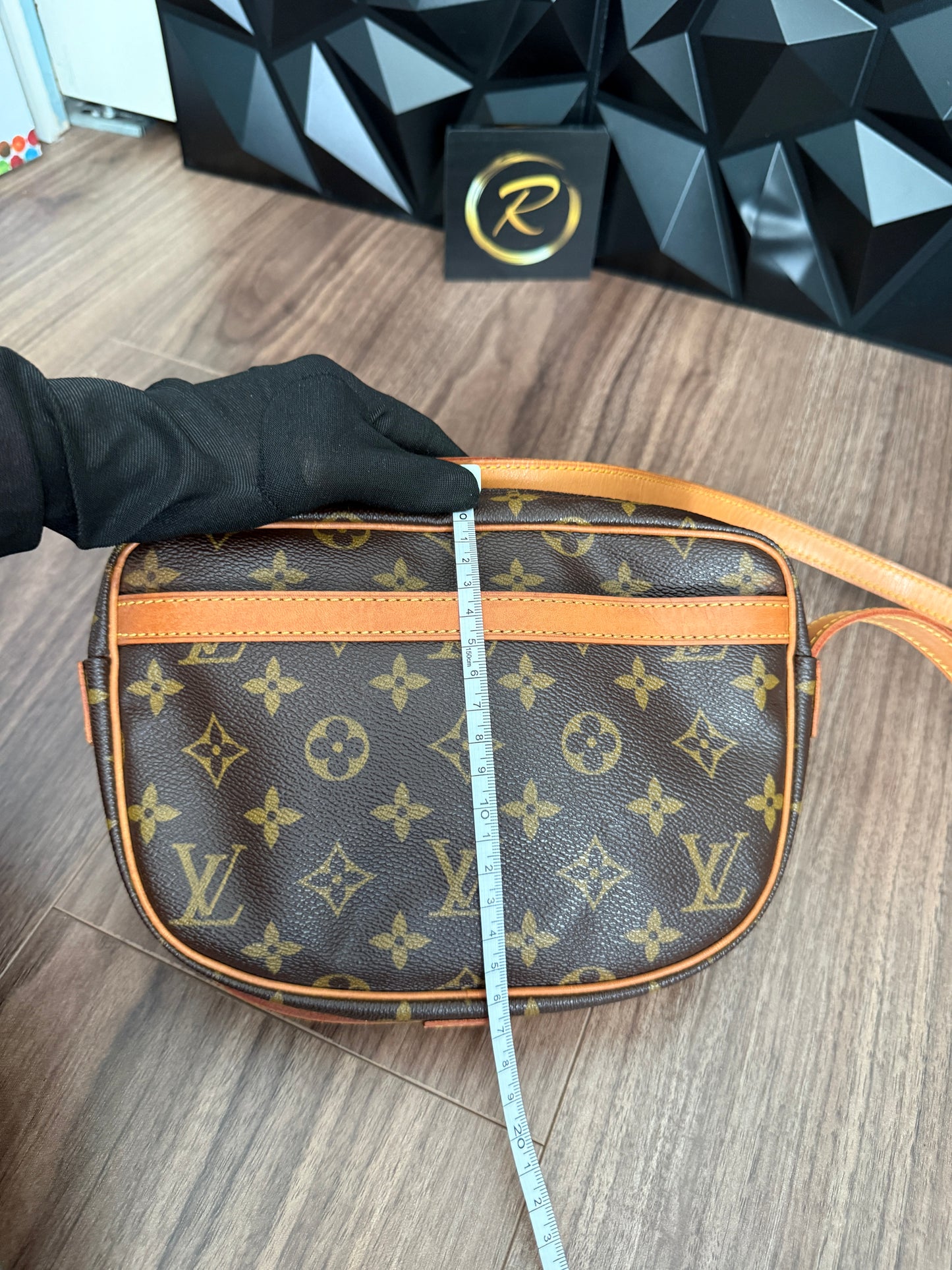 Louis Vuitton Jeune Fille PM