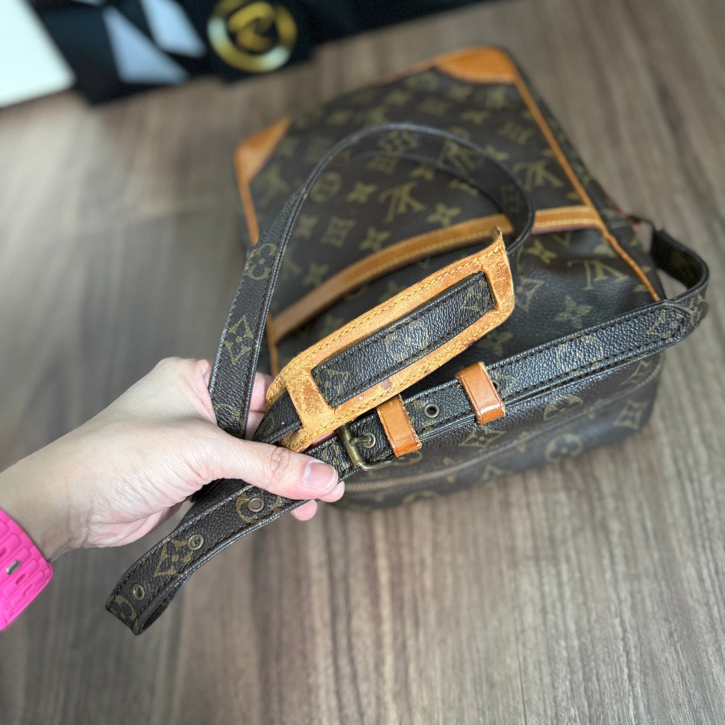 Louis Vuitton Danube GM