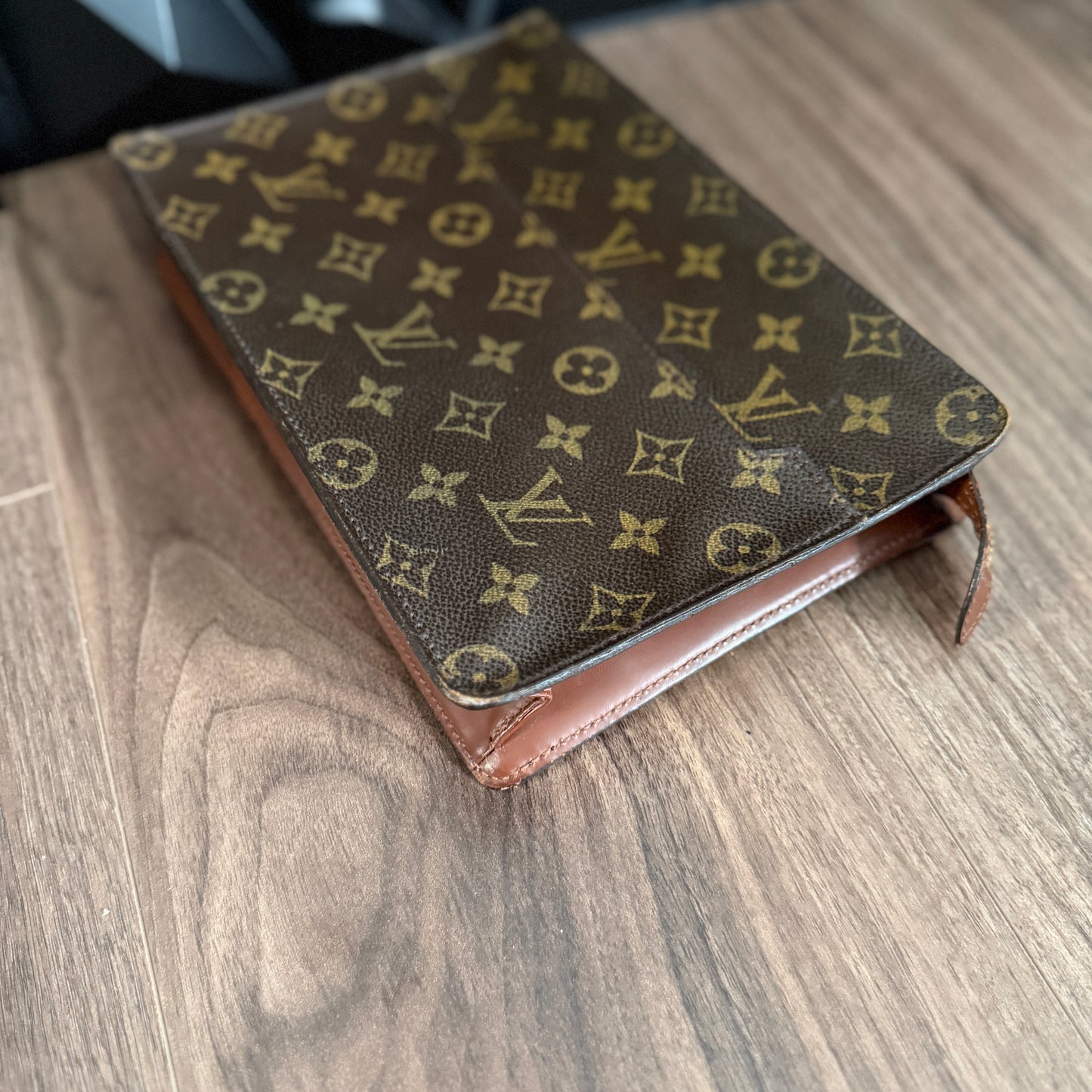 Louis Vuitton Pochette Homme clutch bag