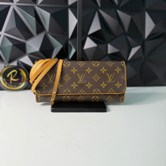 Louis Vuitton Twin Pochette GM