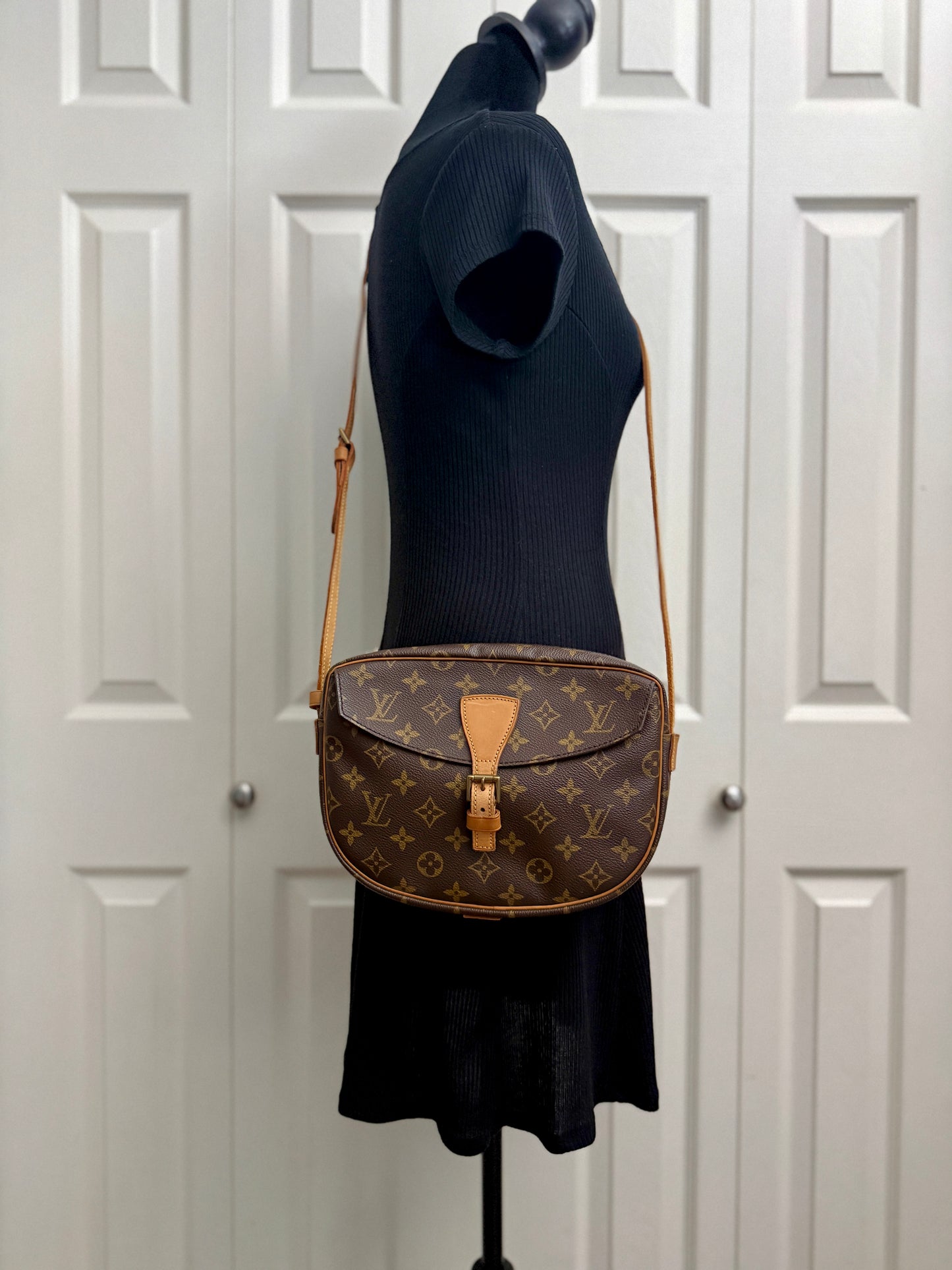 Louis Vuitton Jeune Fille PM