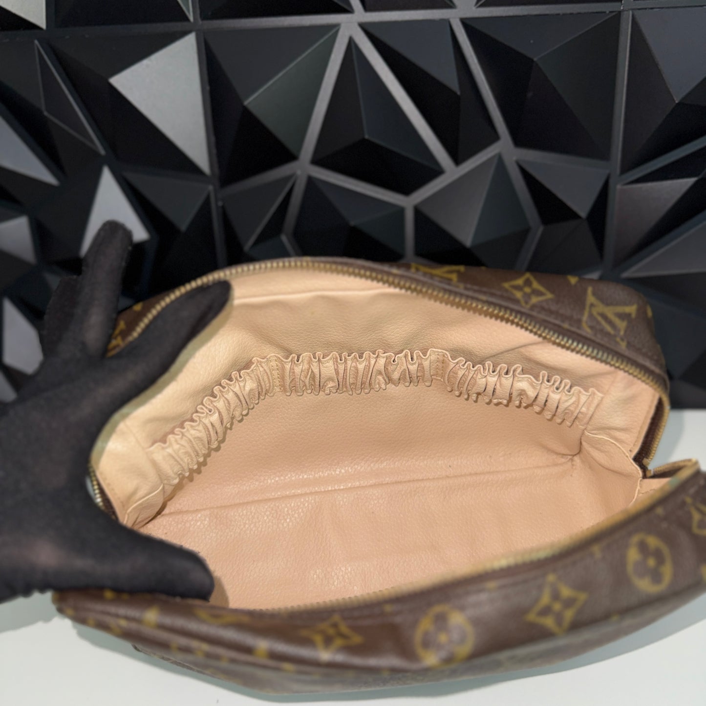 Louis Vuitton Trousse 28