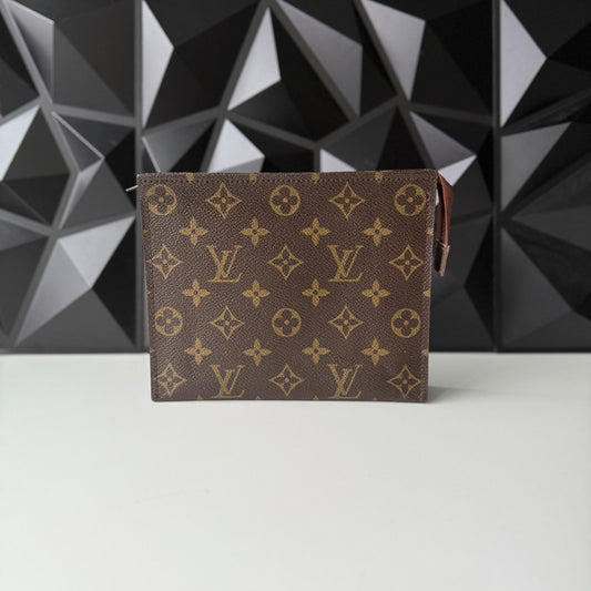 Louis Vuitton Vintage Toiletry