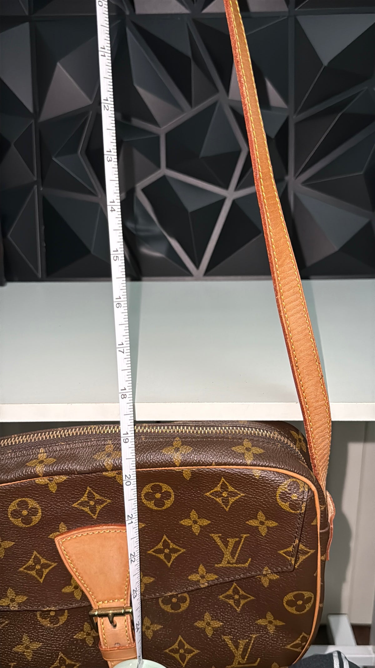 Louis Vuitton Jeune Fille GM