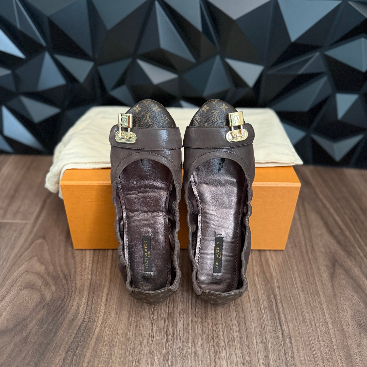 Louis Vuitton Ballet Flats