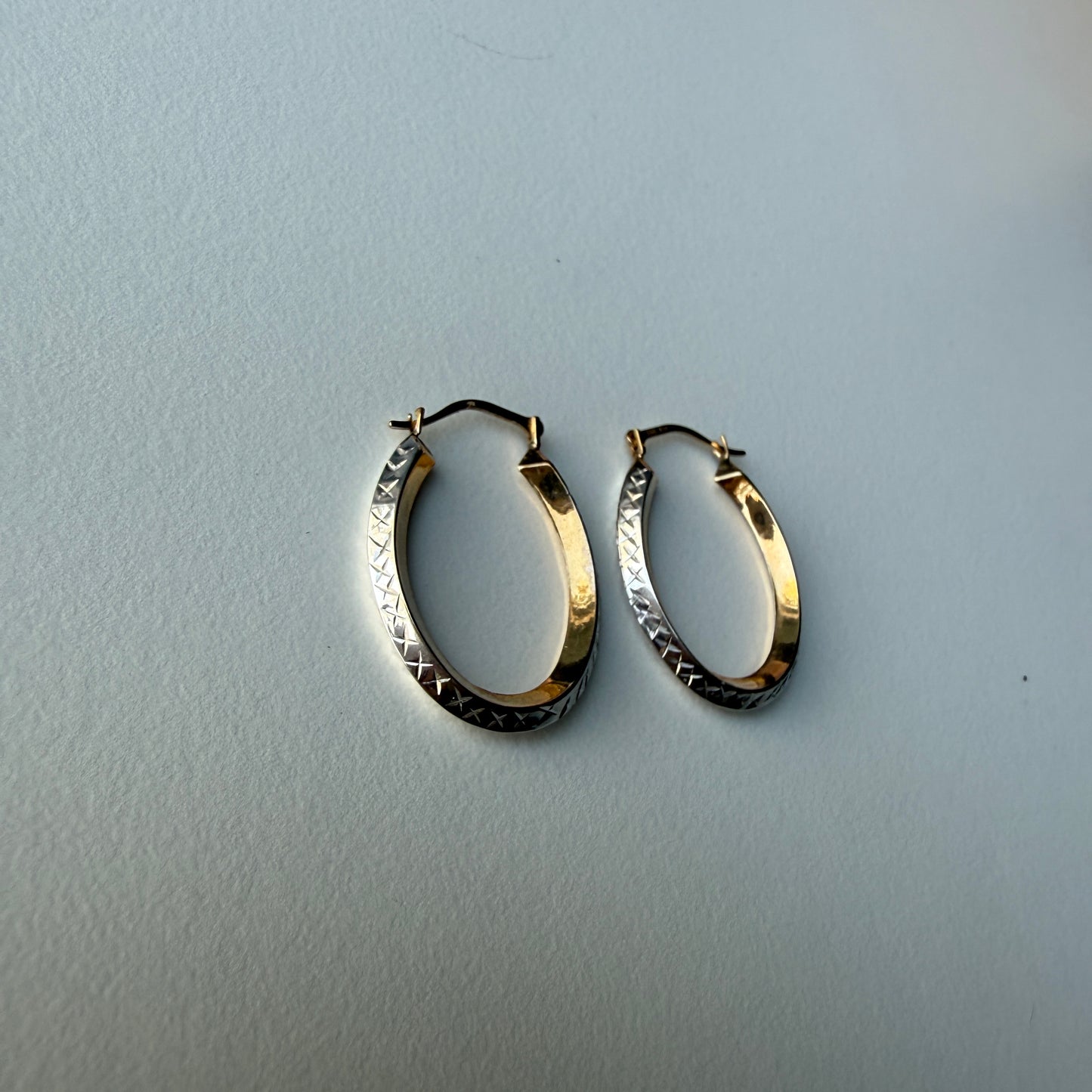 10k Gold 2-toned Oval Hoop Earrings