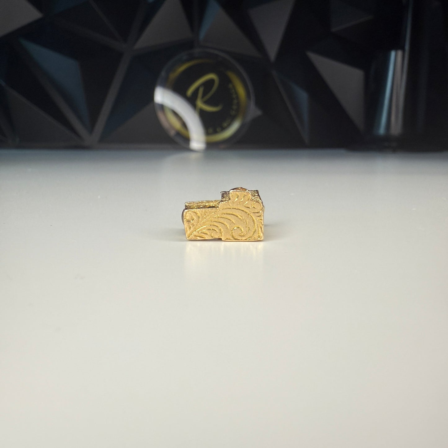 Vintage 9ct Gold Church Pendant