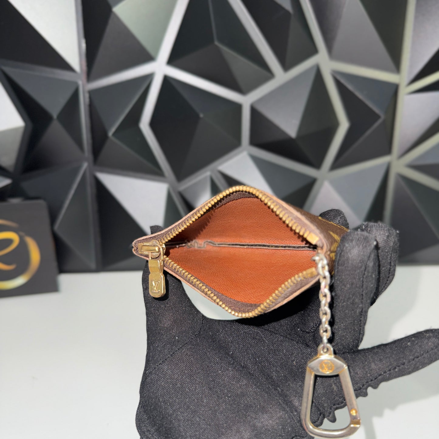 Louis Vuitton Monogram Key Cles /Pouch