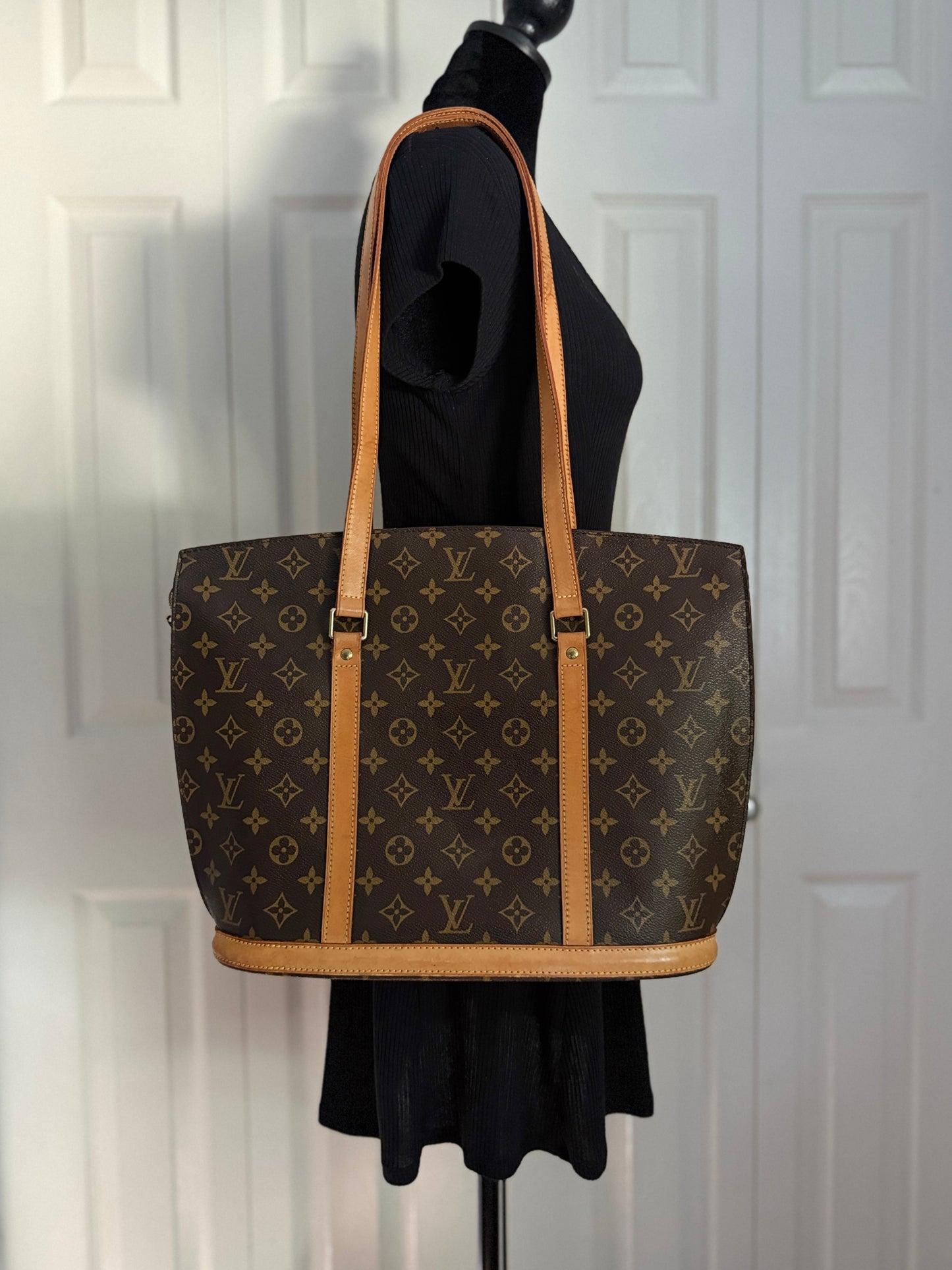 Louis Vuitton Babylone Tote