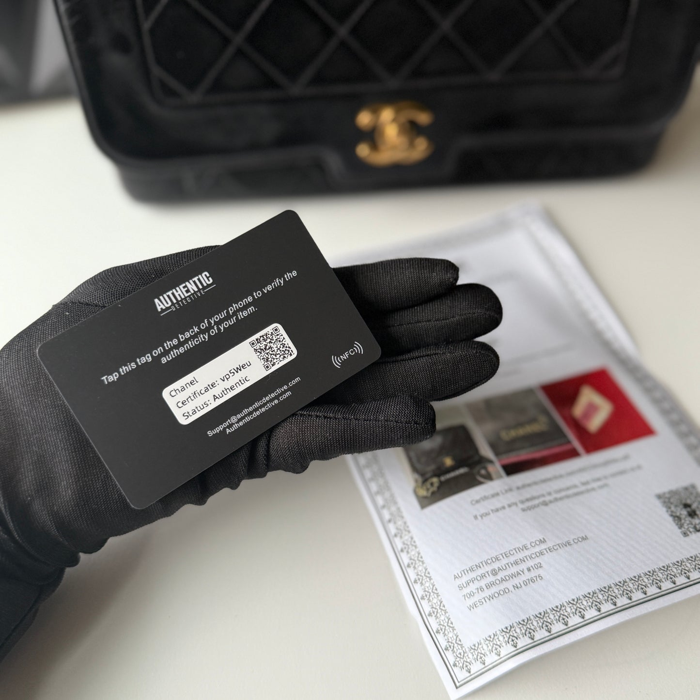 Chanel Vintage Diana – Lambskin, Medium Black 24K GHW