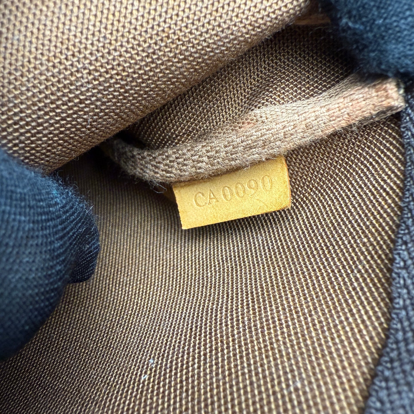 Louis Vuitton Pochette Accessoires