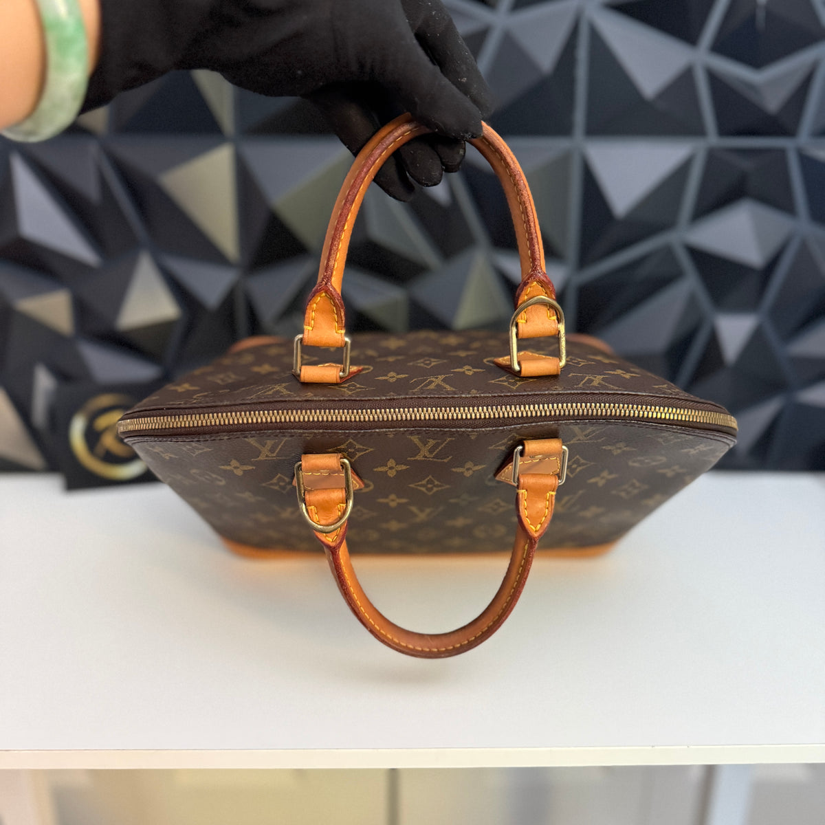 Louis Vuitton Alma PM
