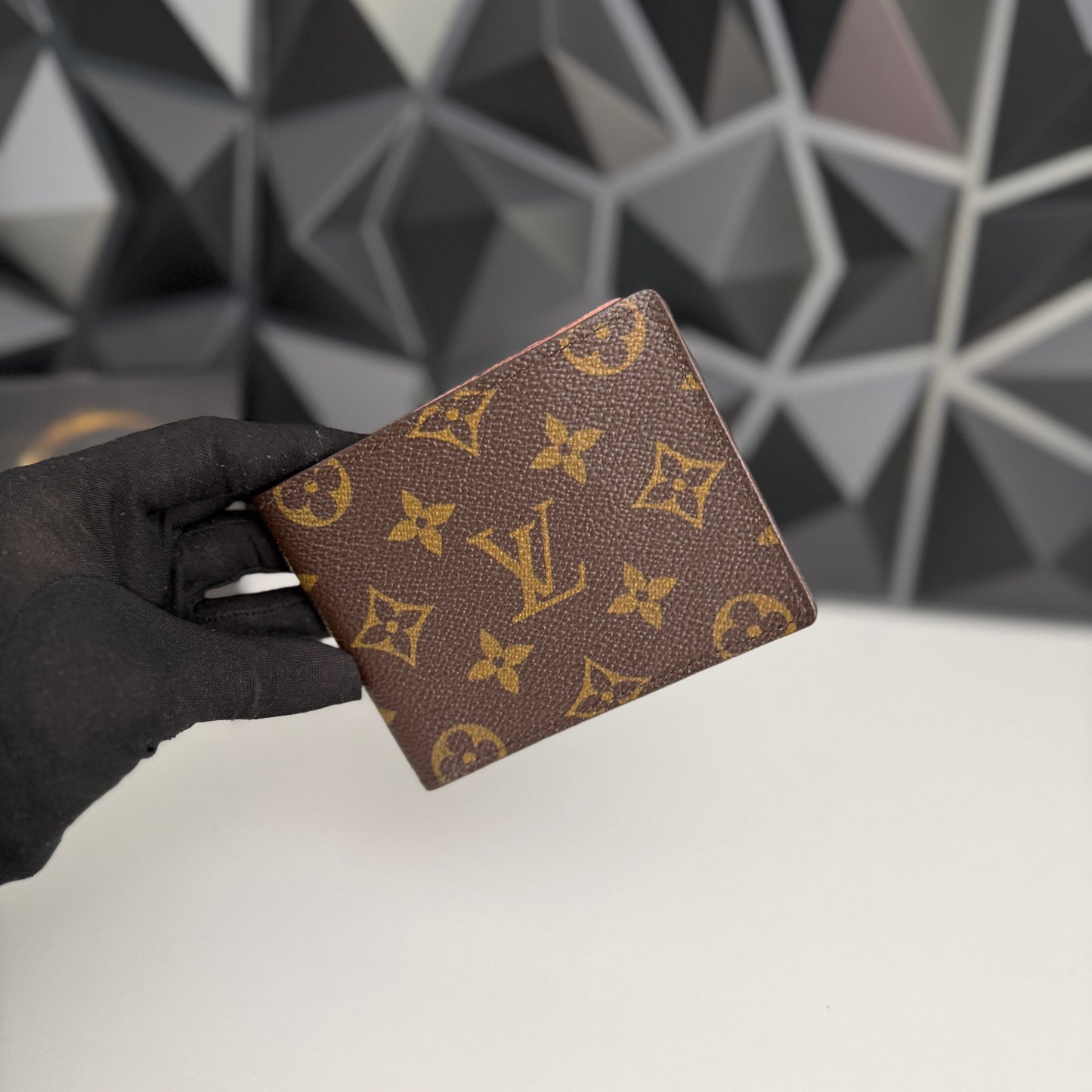 Louis Vuitton Mens Bifold Wallet