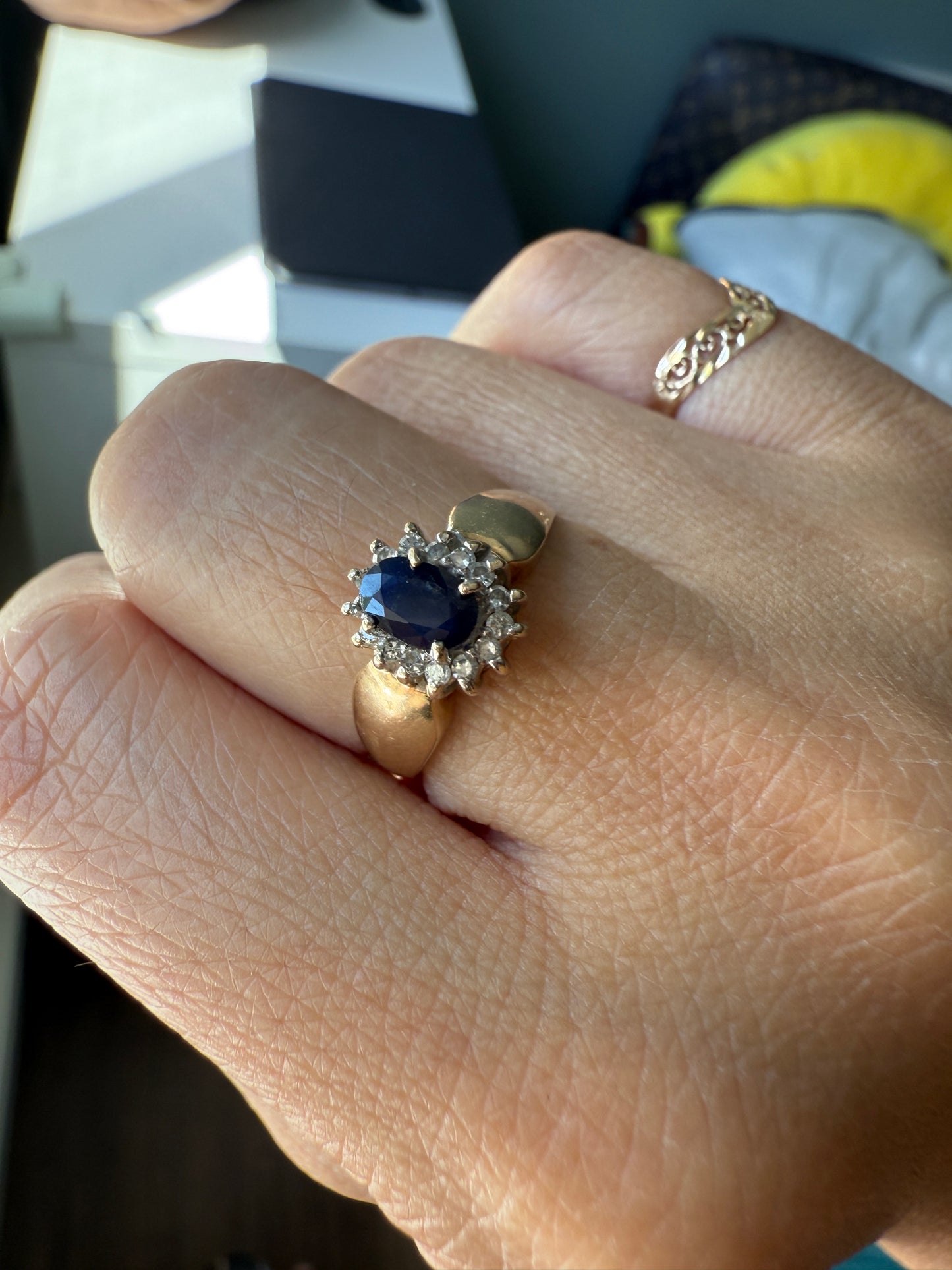 10k Sapphire & Diamond Ring