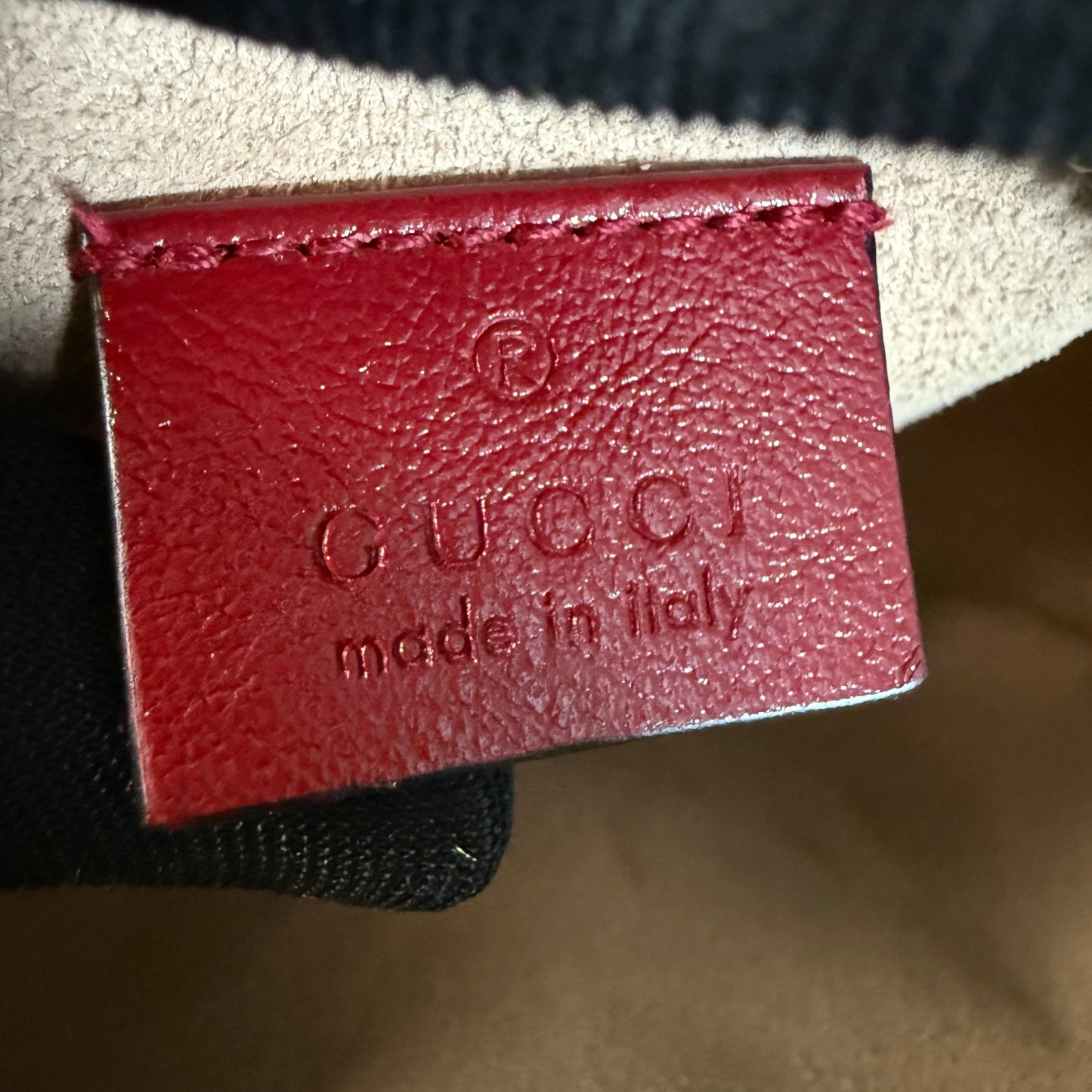 Gucci Marmont Mini Round Shoulder Bag (Matelassé leather)