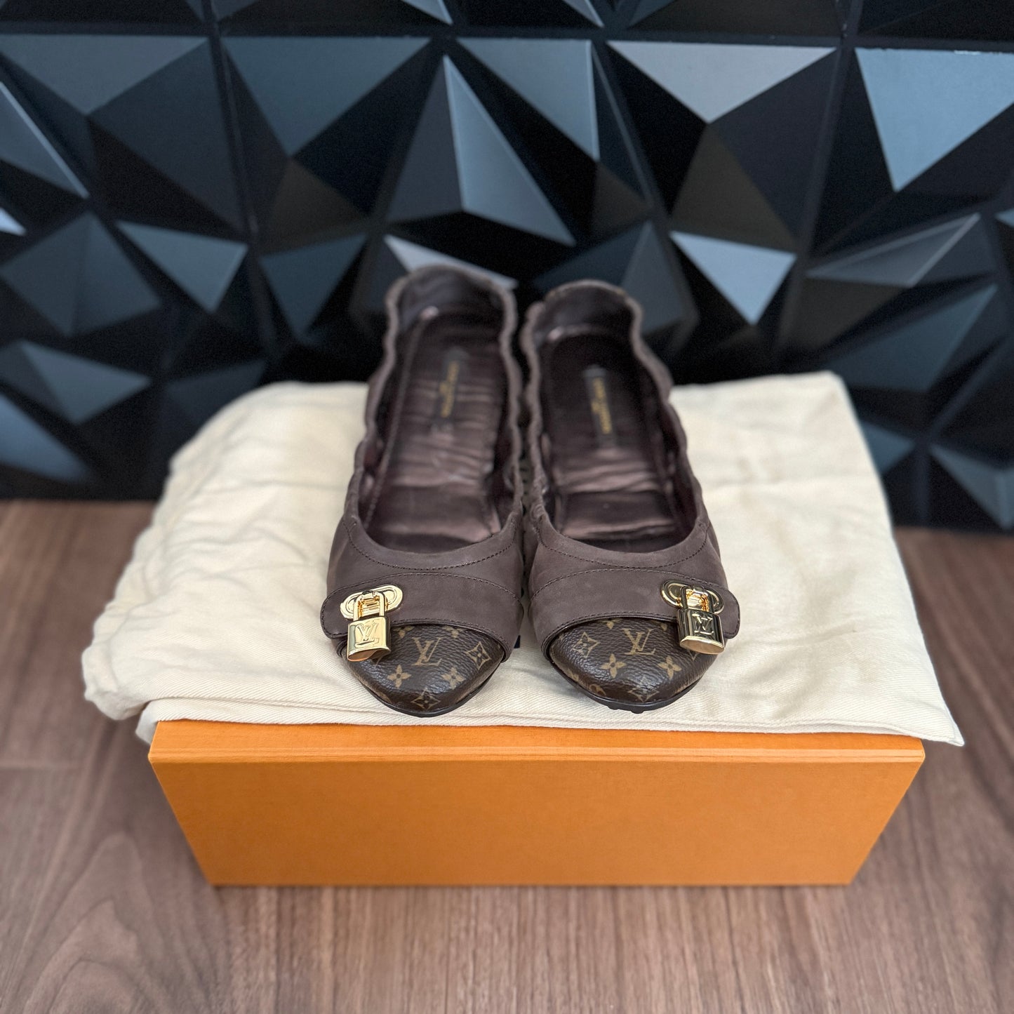 Louis Vuitton Ballet Flats