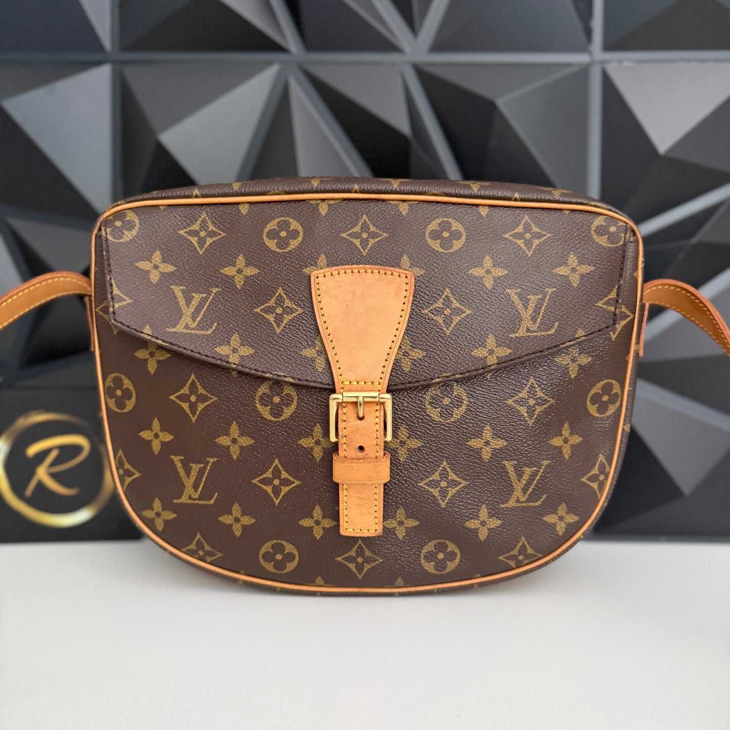 Louis Vuitton Jeune Fille MM
