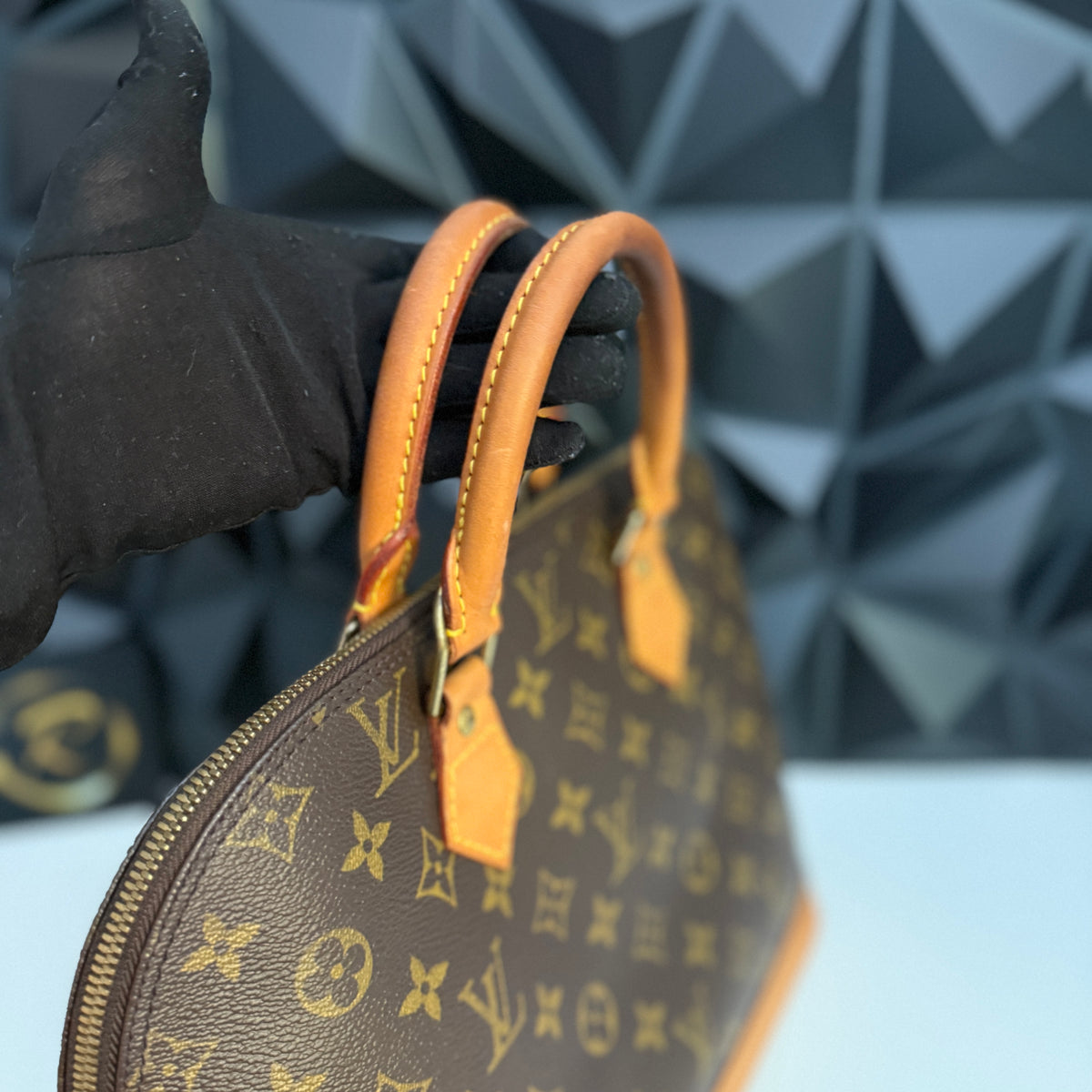 Louis Vuitton Alma PM