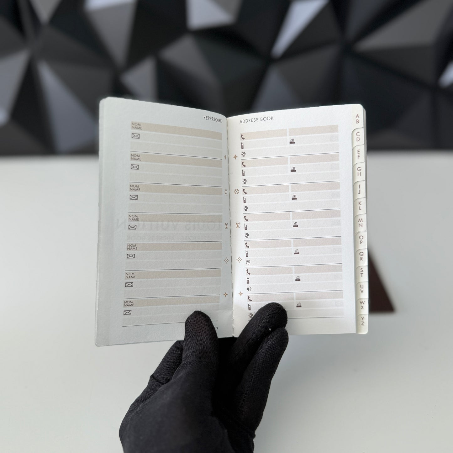 Louis Vuitton Mini Lin Agenda PM