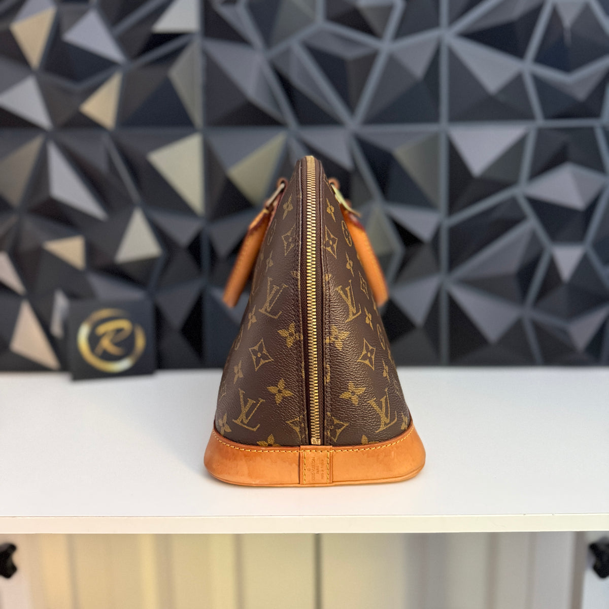 Louis Vuitton Alma PM