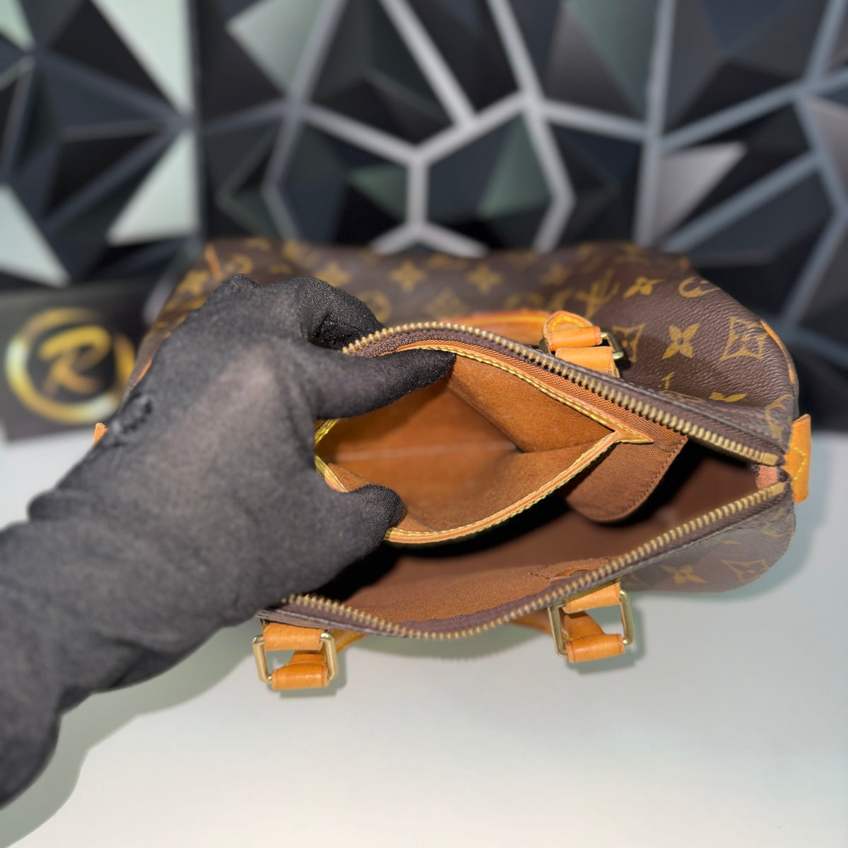 Louis Vuitton Speedy 25