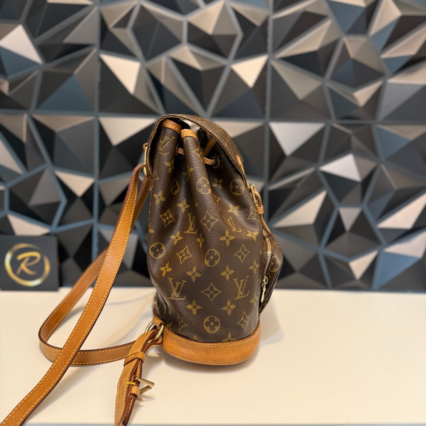 Louis Vuitton Montsouris PM