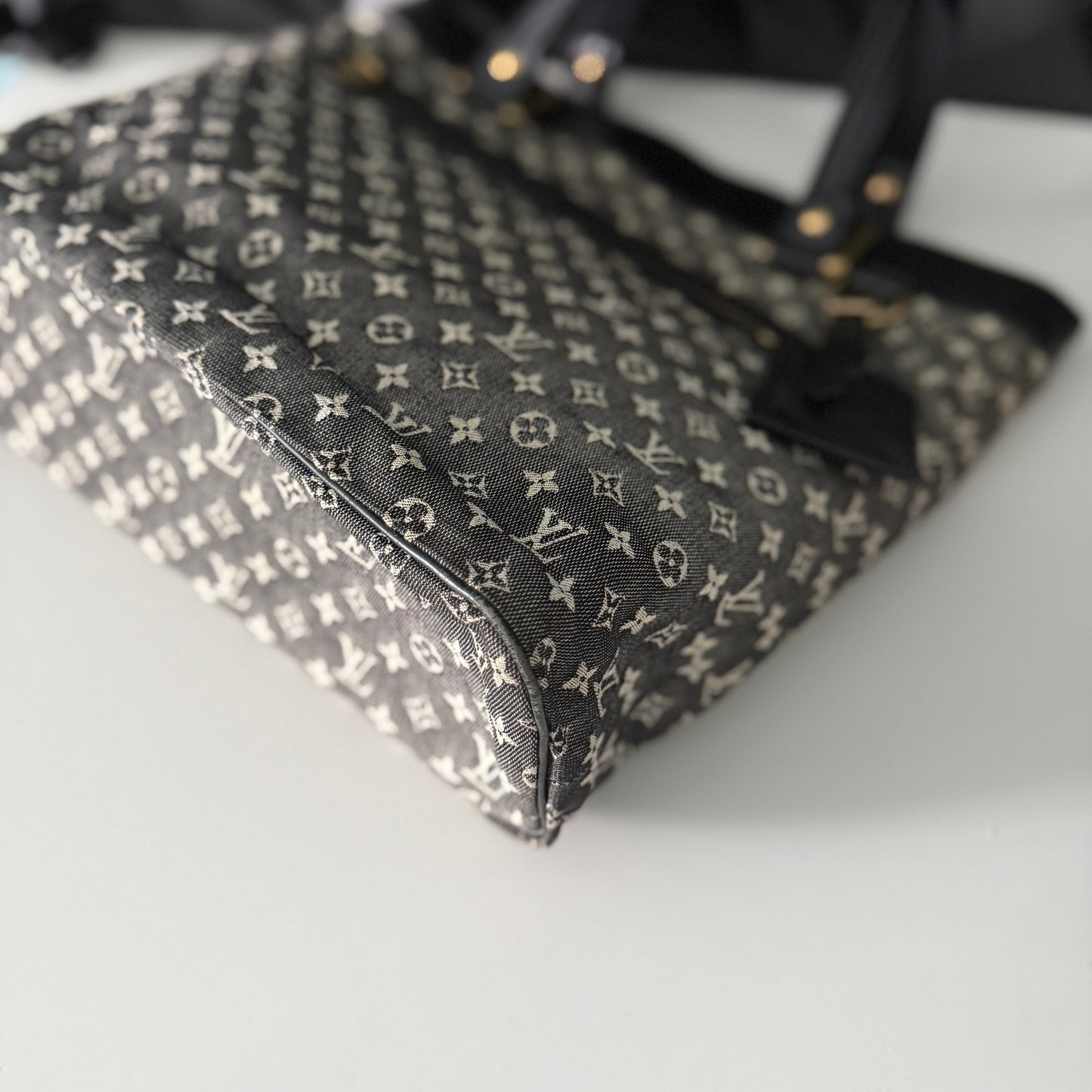 Louis Vuitton Minilin Tote