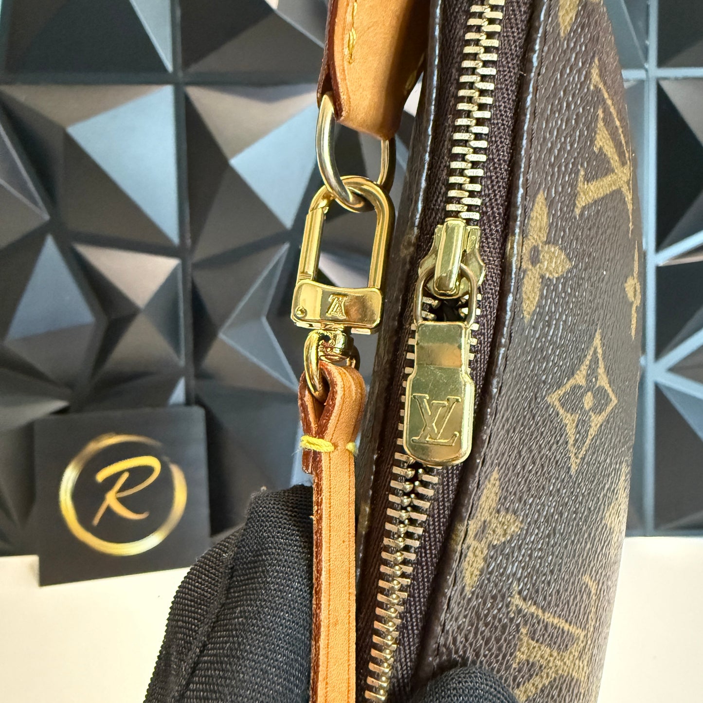 Louis Vuitton Pochette Accessoires SD1022