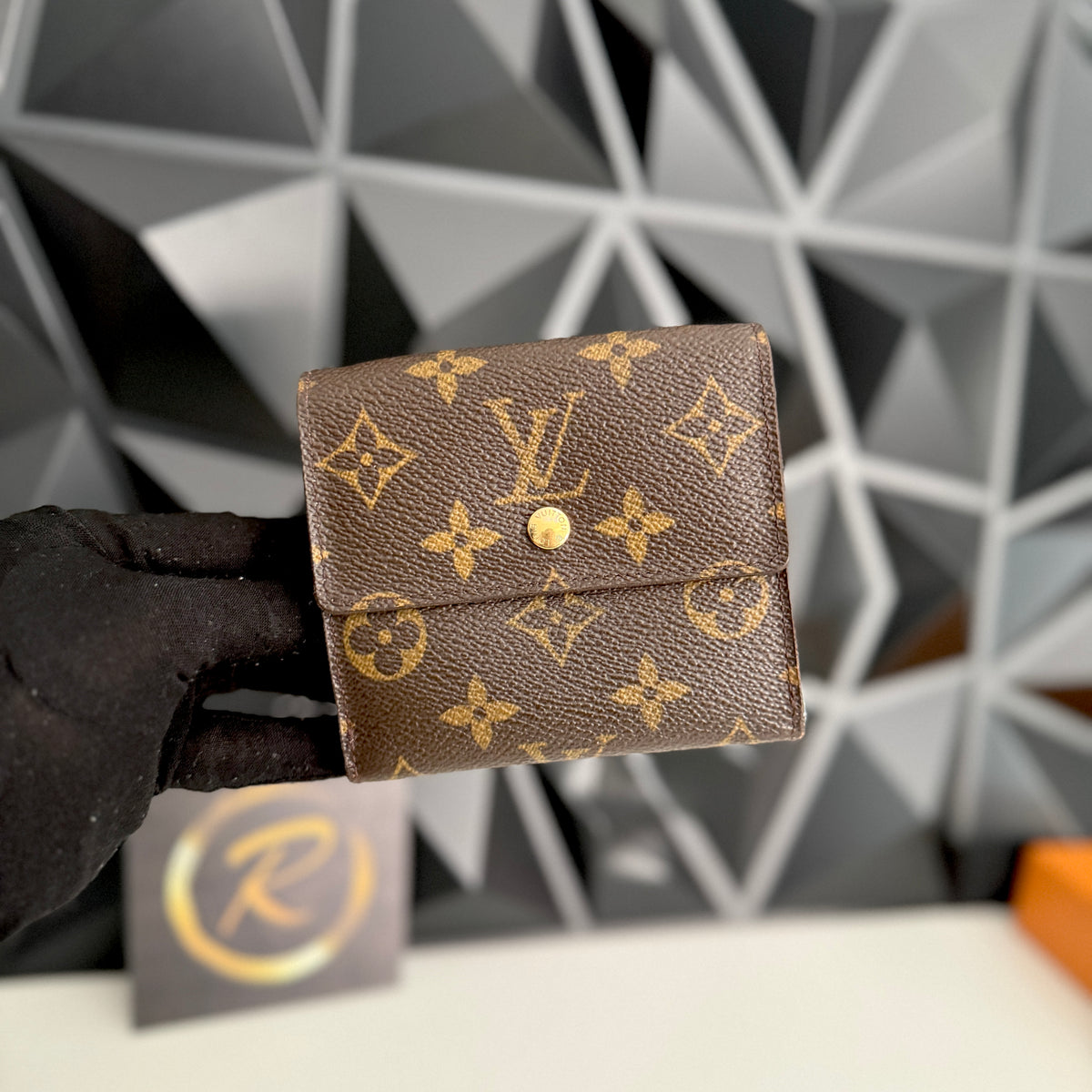 Limited Edition Louis Vuitton Fleuri Collection Elise Compact Wallet