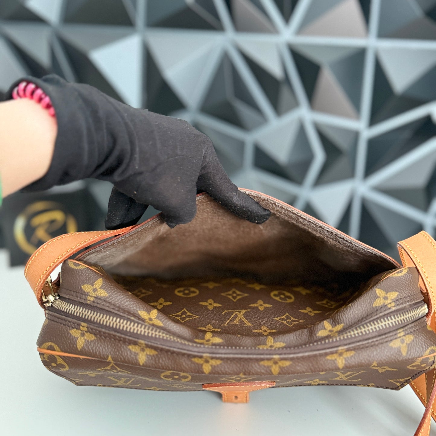 Louis Vuitton Jeune Fille GM