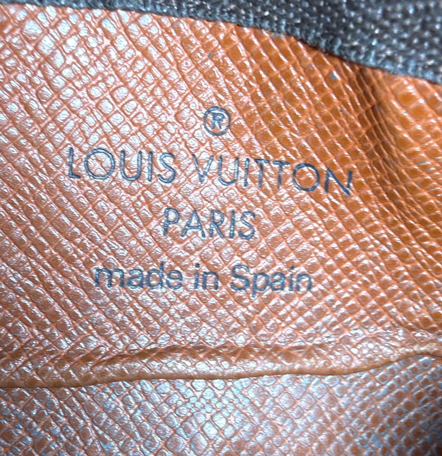 Louis Vuitton Monogram Key Cles
