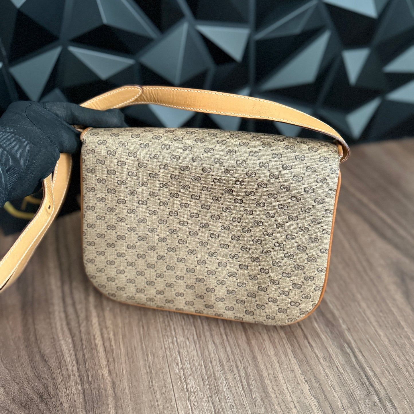 Gucci Vintage Shoulder Bag