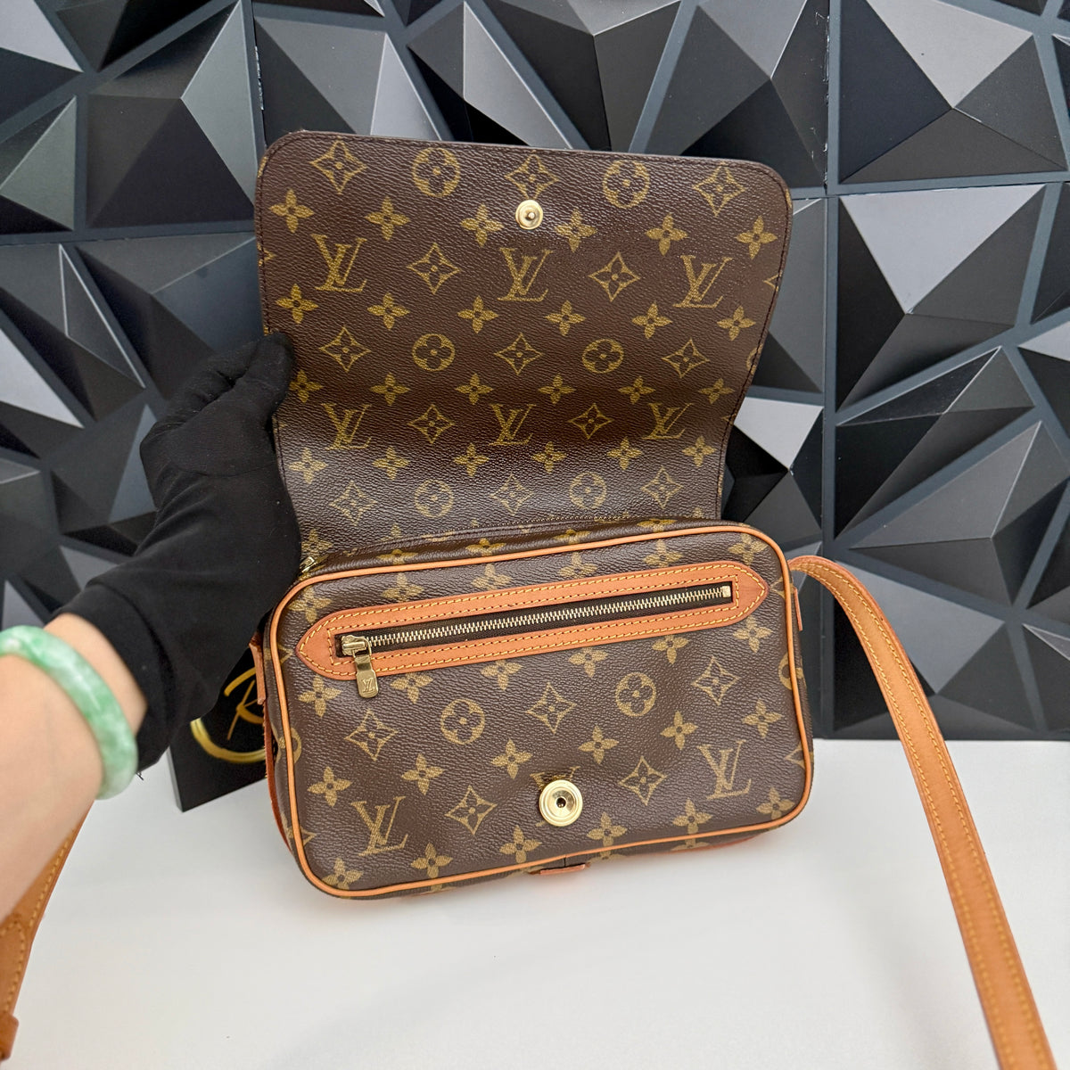 Louis Vuitton Saint Germain