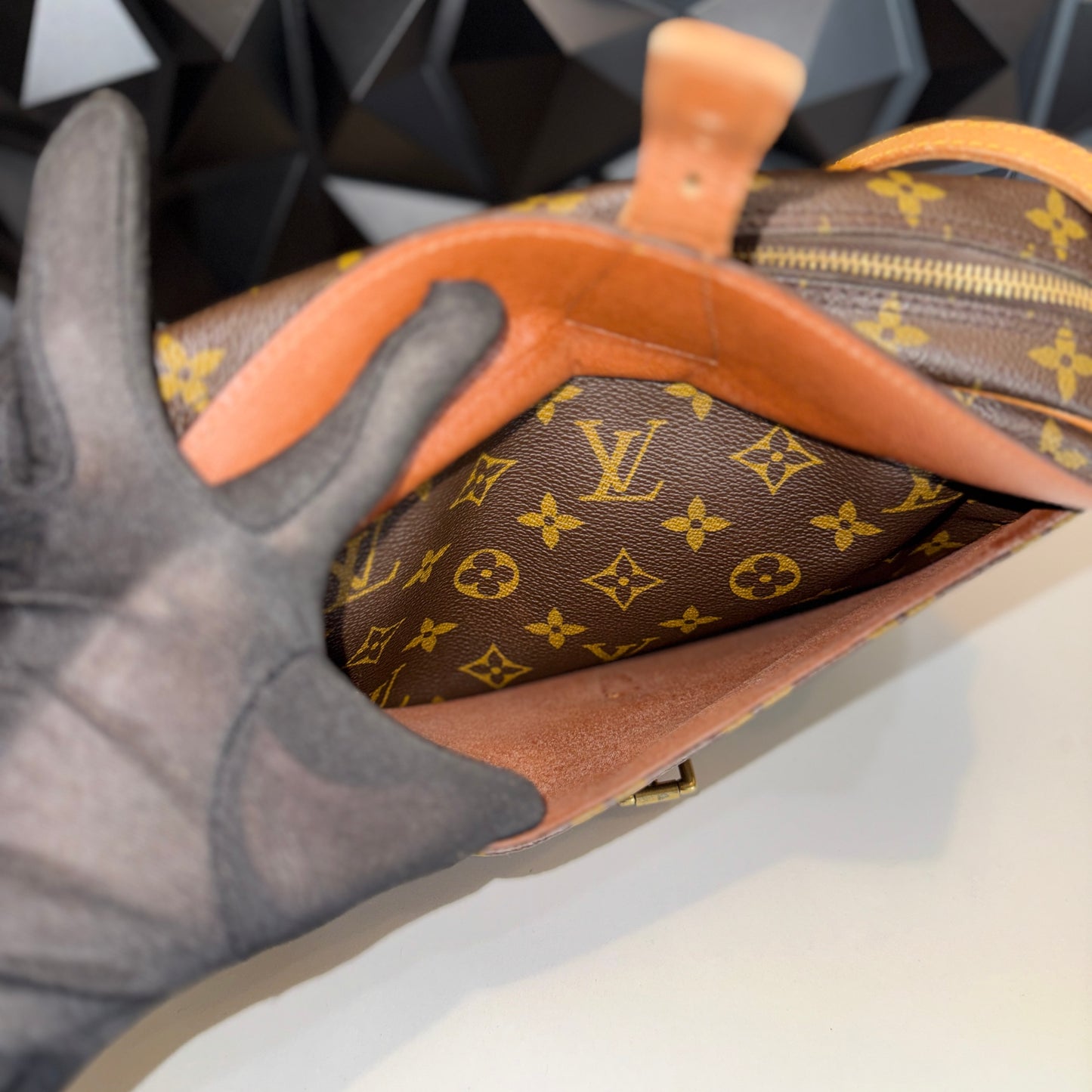 Louis Vuitton Jeune Fille MM MI873