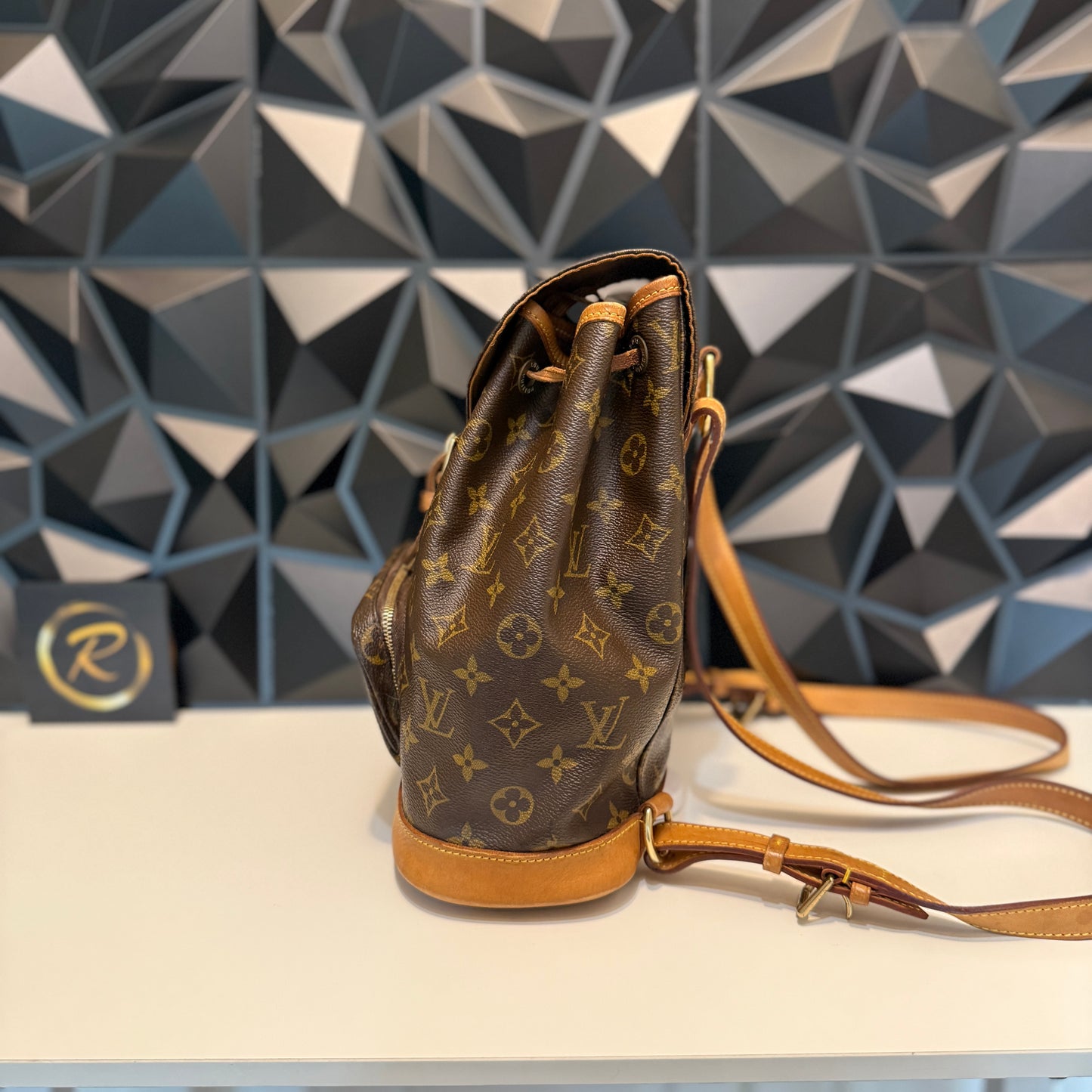 Louis Vuitton Montsouris PM