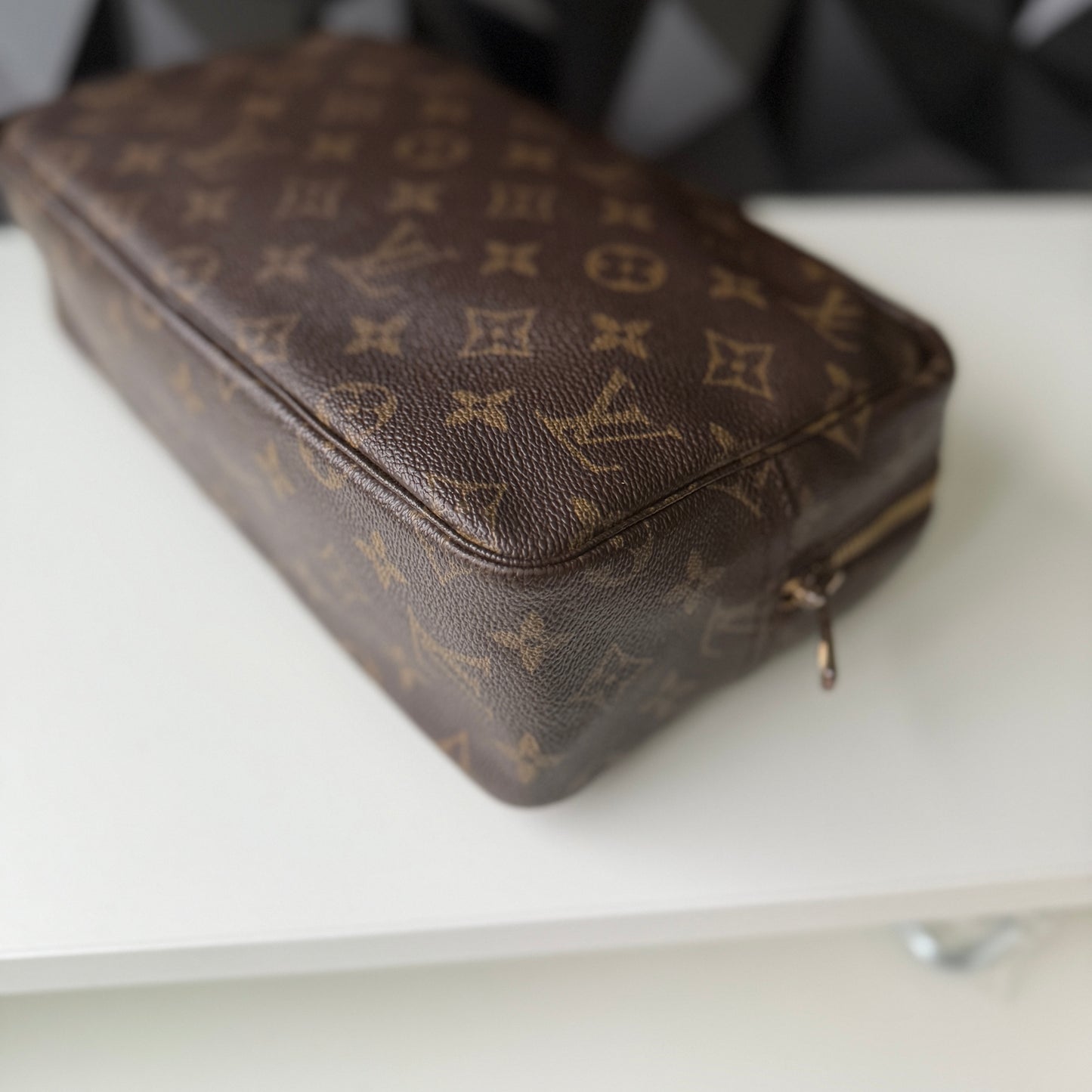 Louis Vuitton Trousse 28