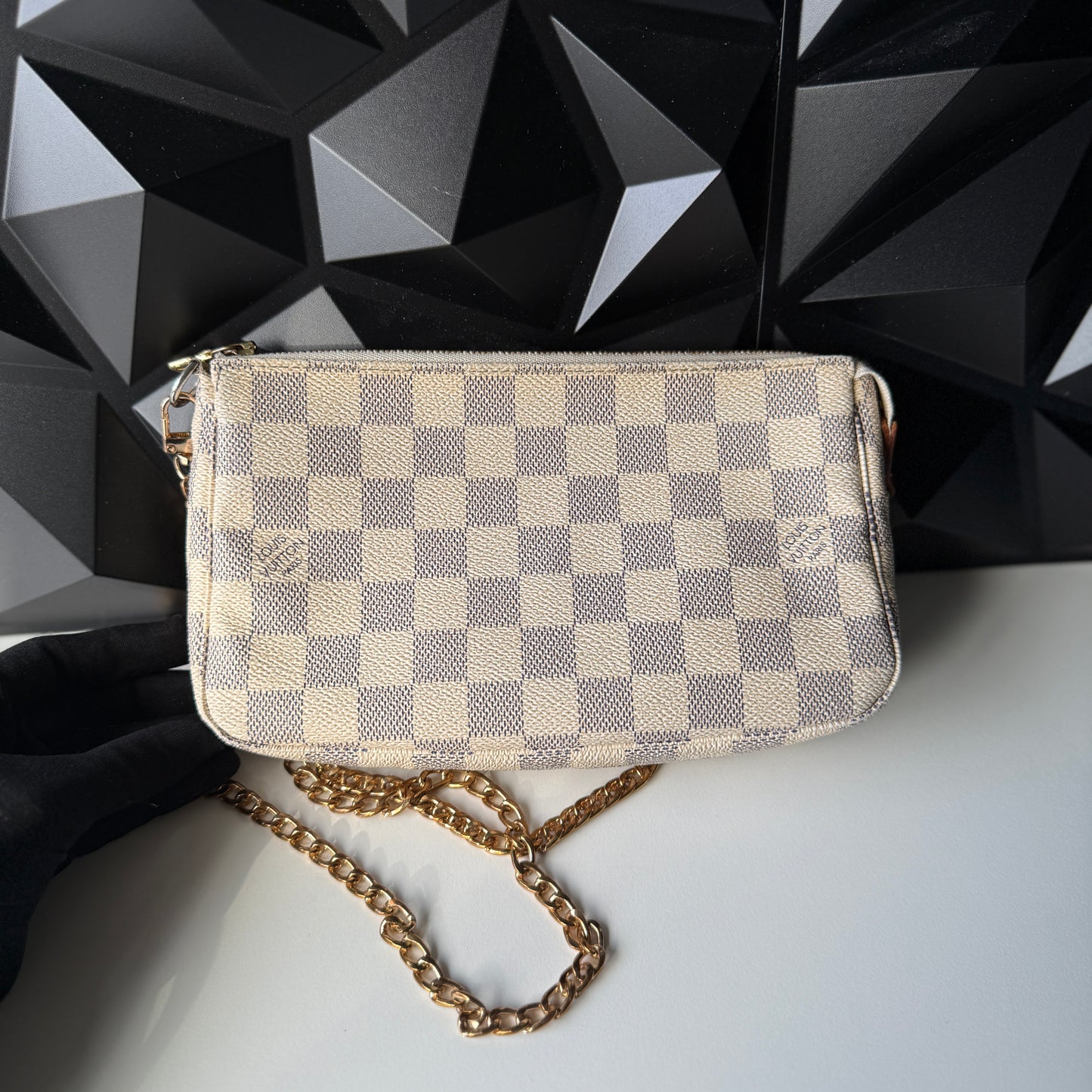 Louis Vuitton Pochette Accessoires, Damier Azur