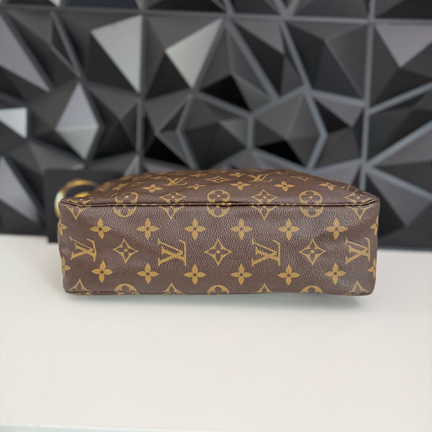 Louis Vuitton Trousse 28