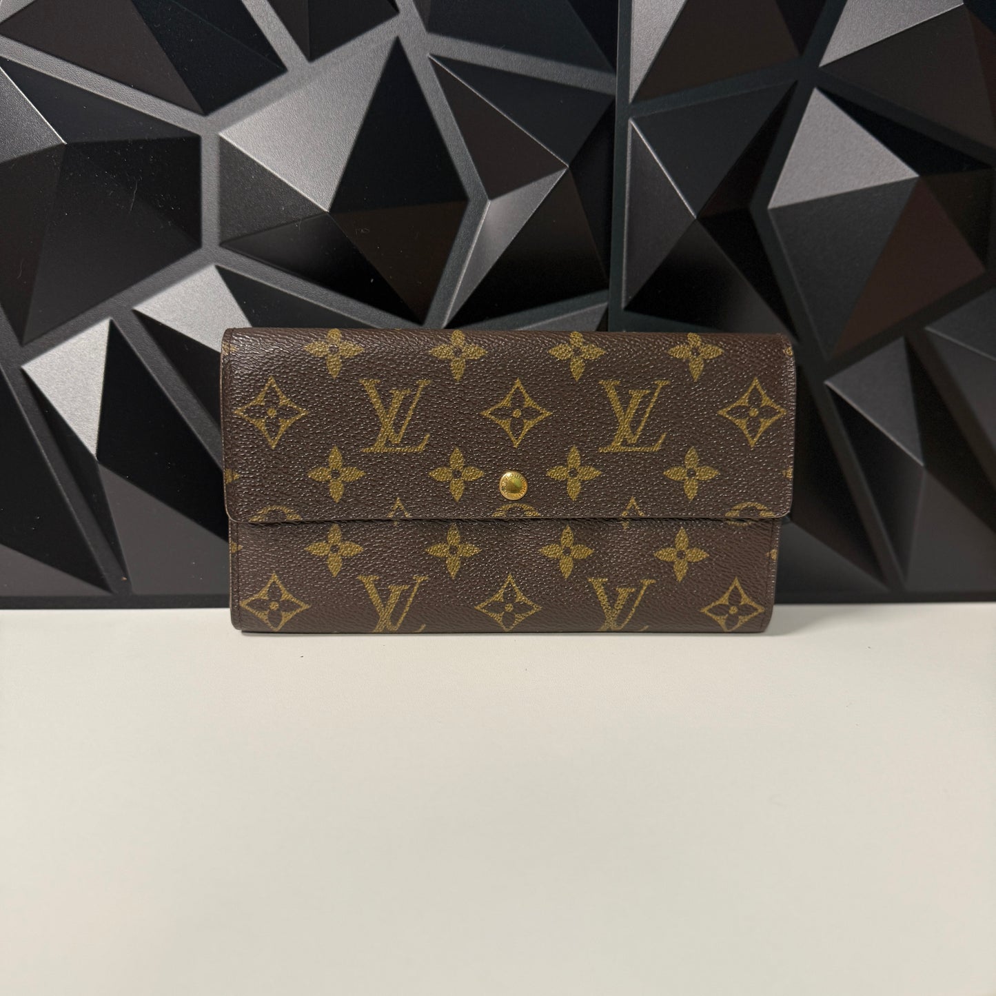 Louis Vuitton Sarah Wallet