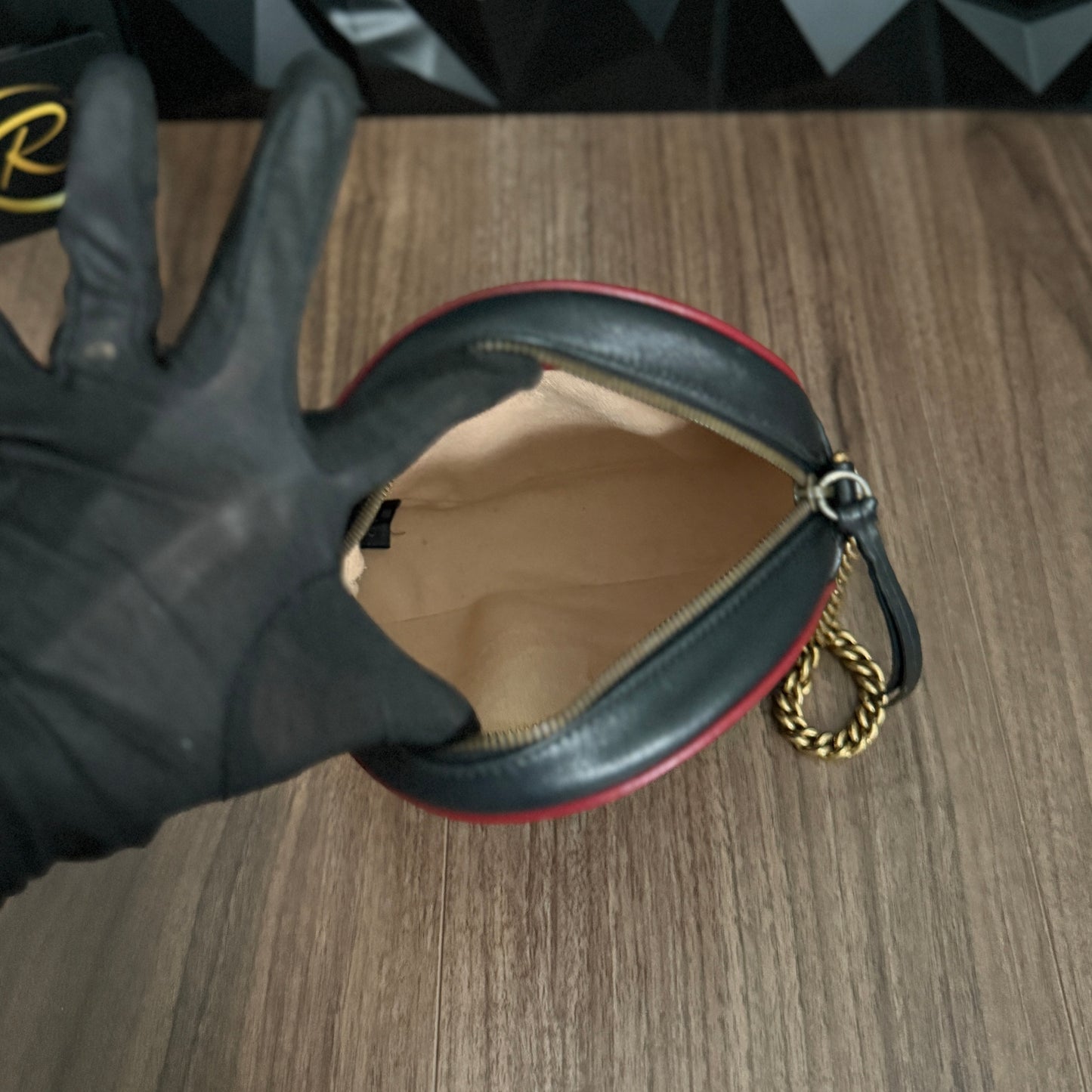 Gucci Marmont Mini Round Shoulder Bag (Matelassé leather)