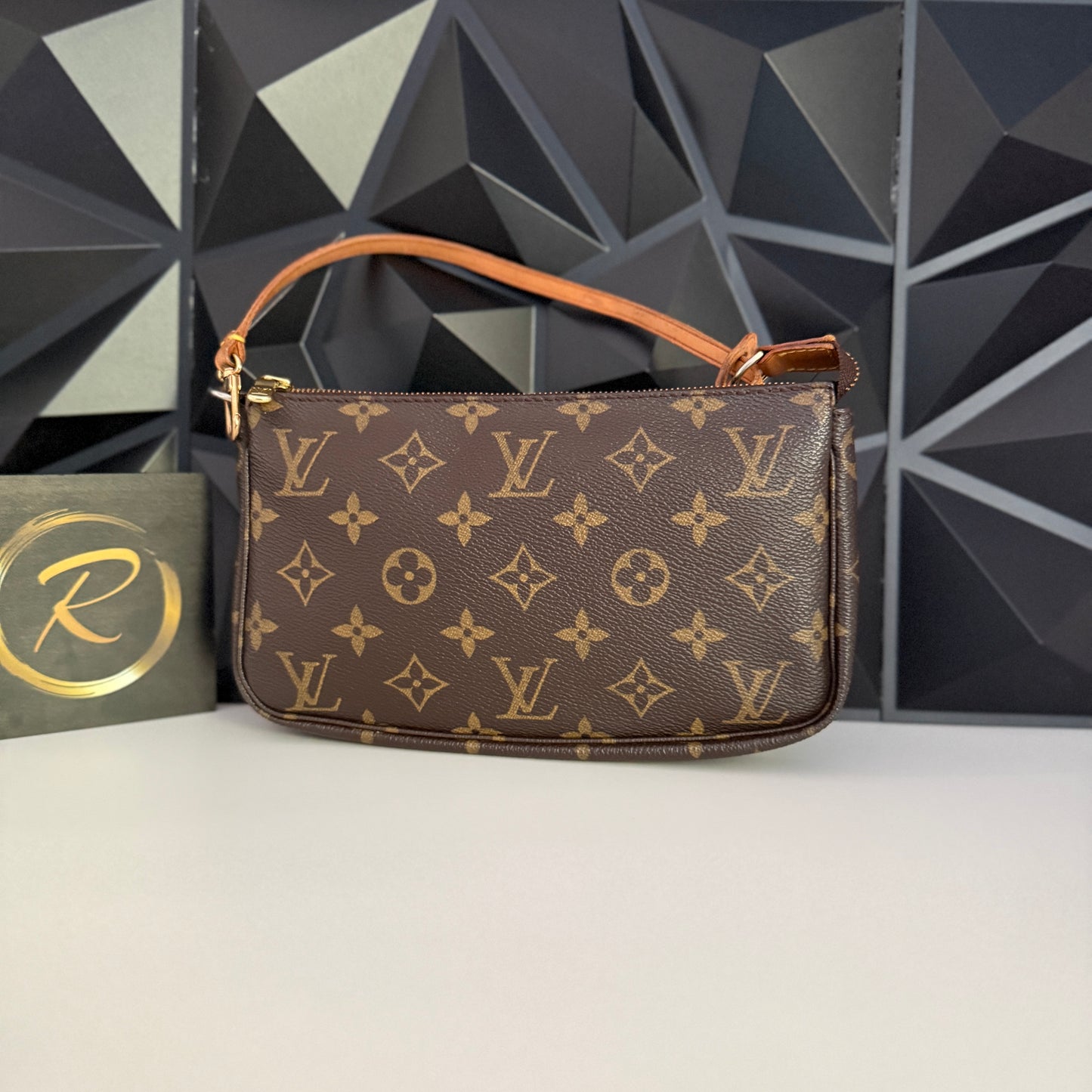 Louis Vuitton Pochette Accessoires