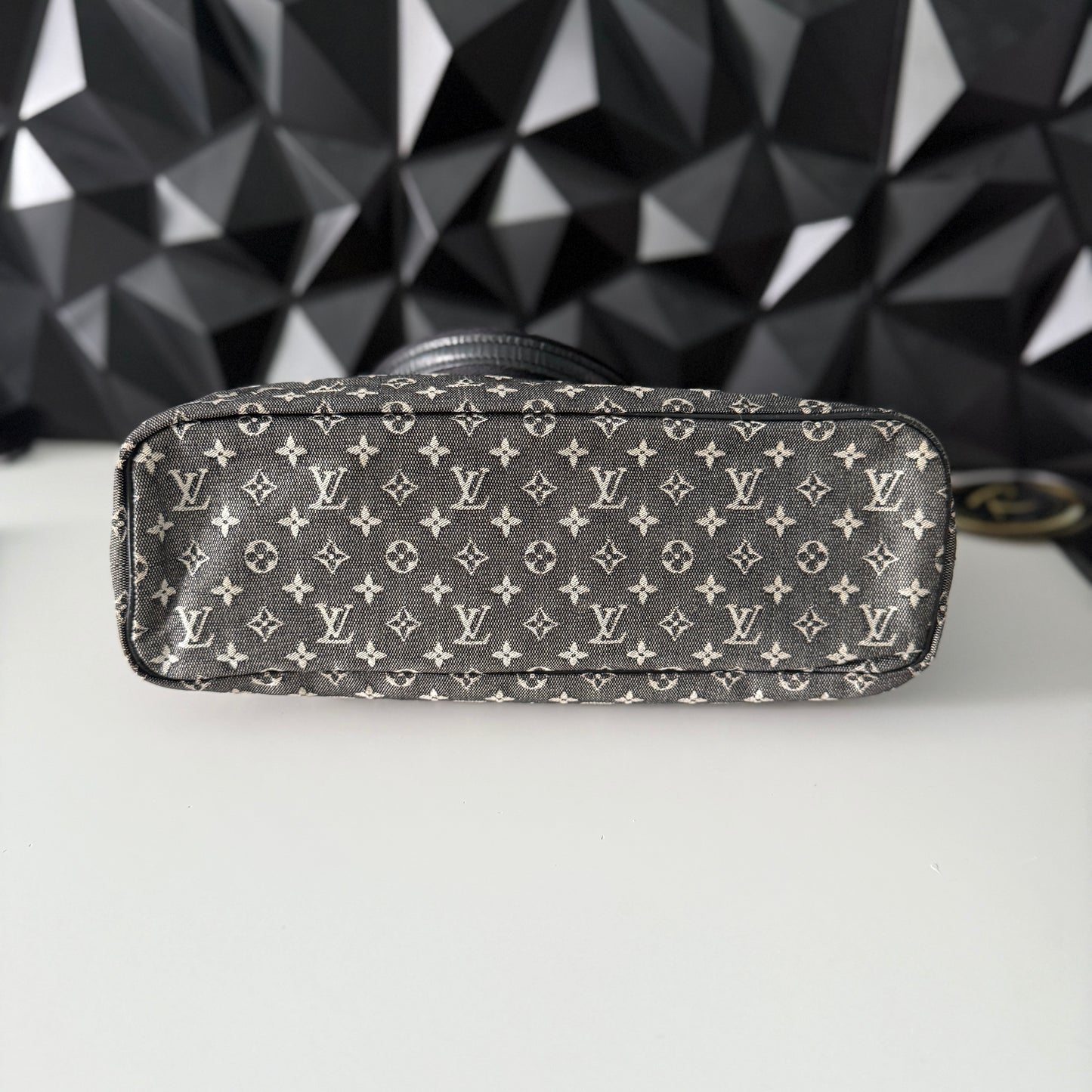 Louis Vuitton Minilin Tote