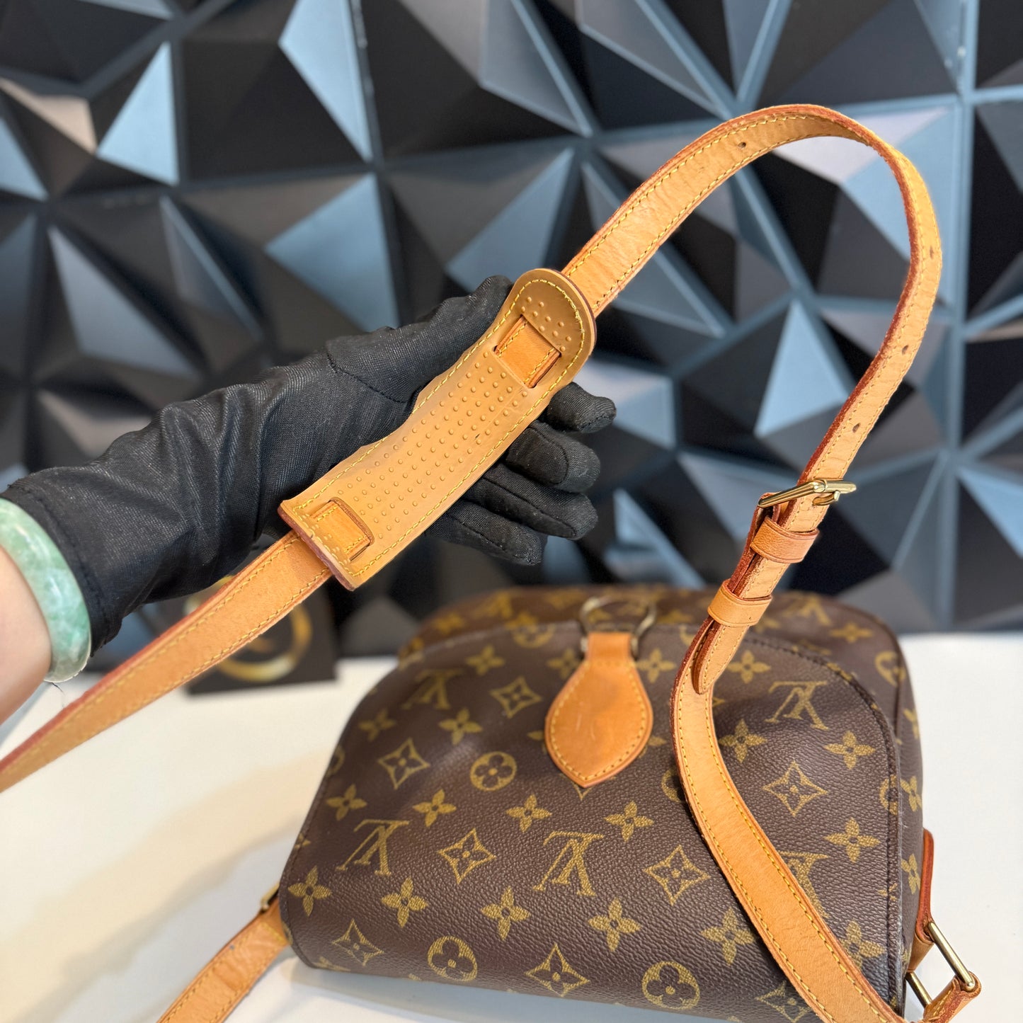 Louis Vuitton Saint Cloud GM