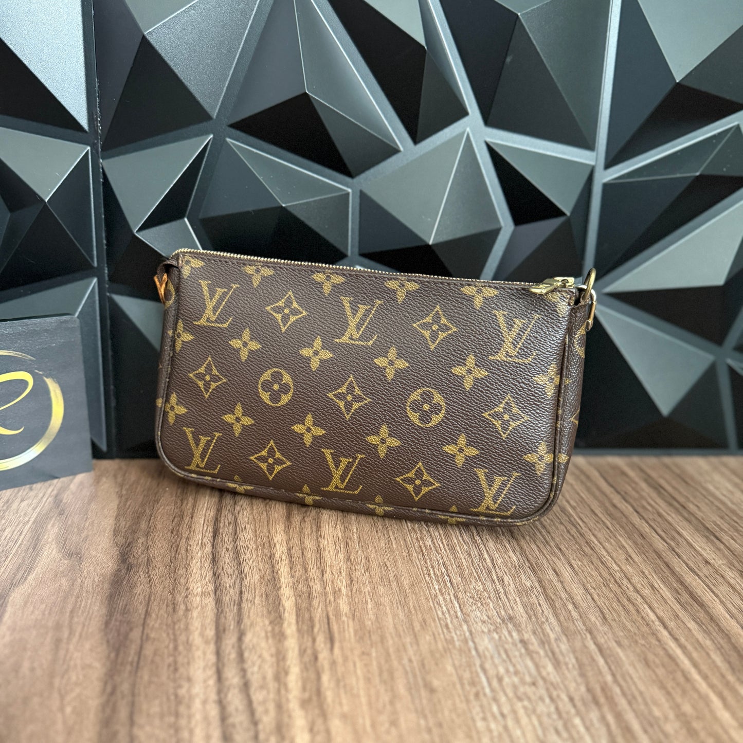Louis Vuitton Pochette Accessoires